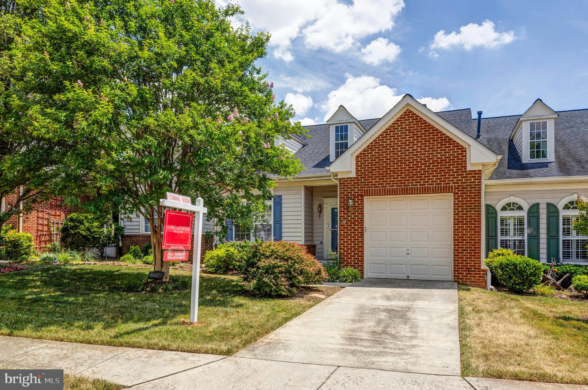 ASHBURN VILLAGE - Residential