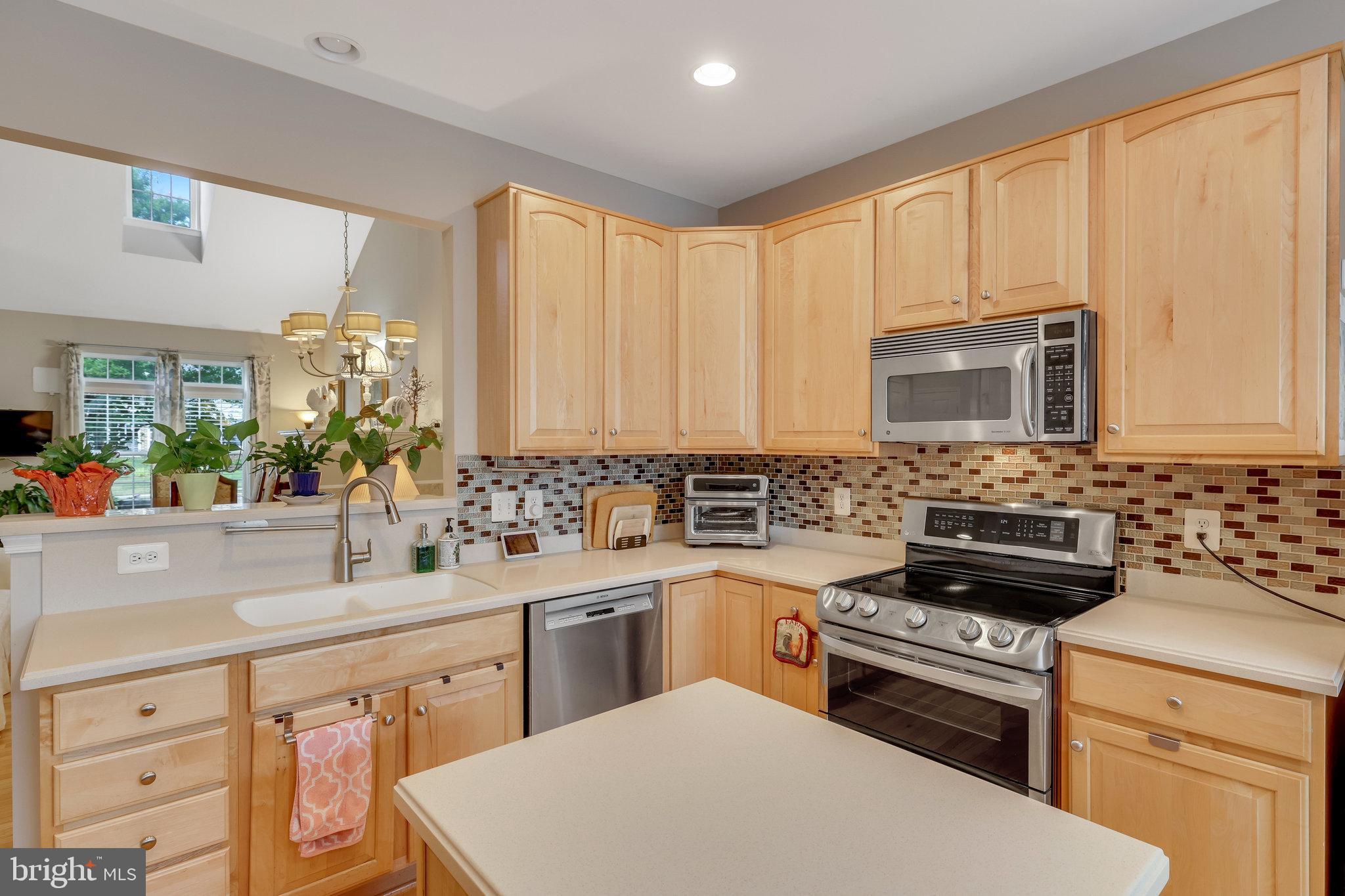 ASHBURN VILLAGE - Residential