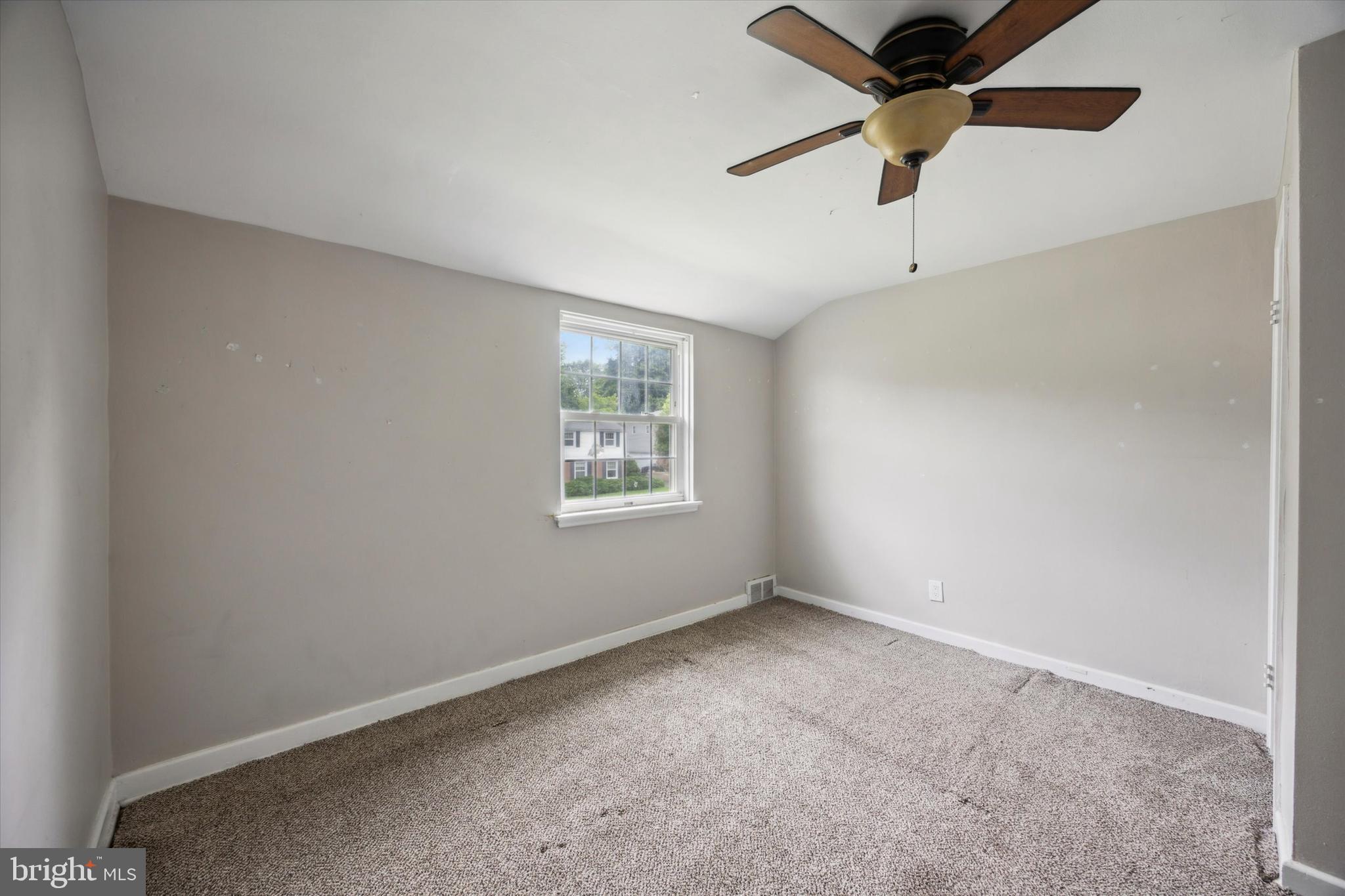 LAFAYETTE HILL - Residential