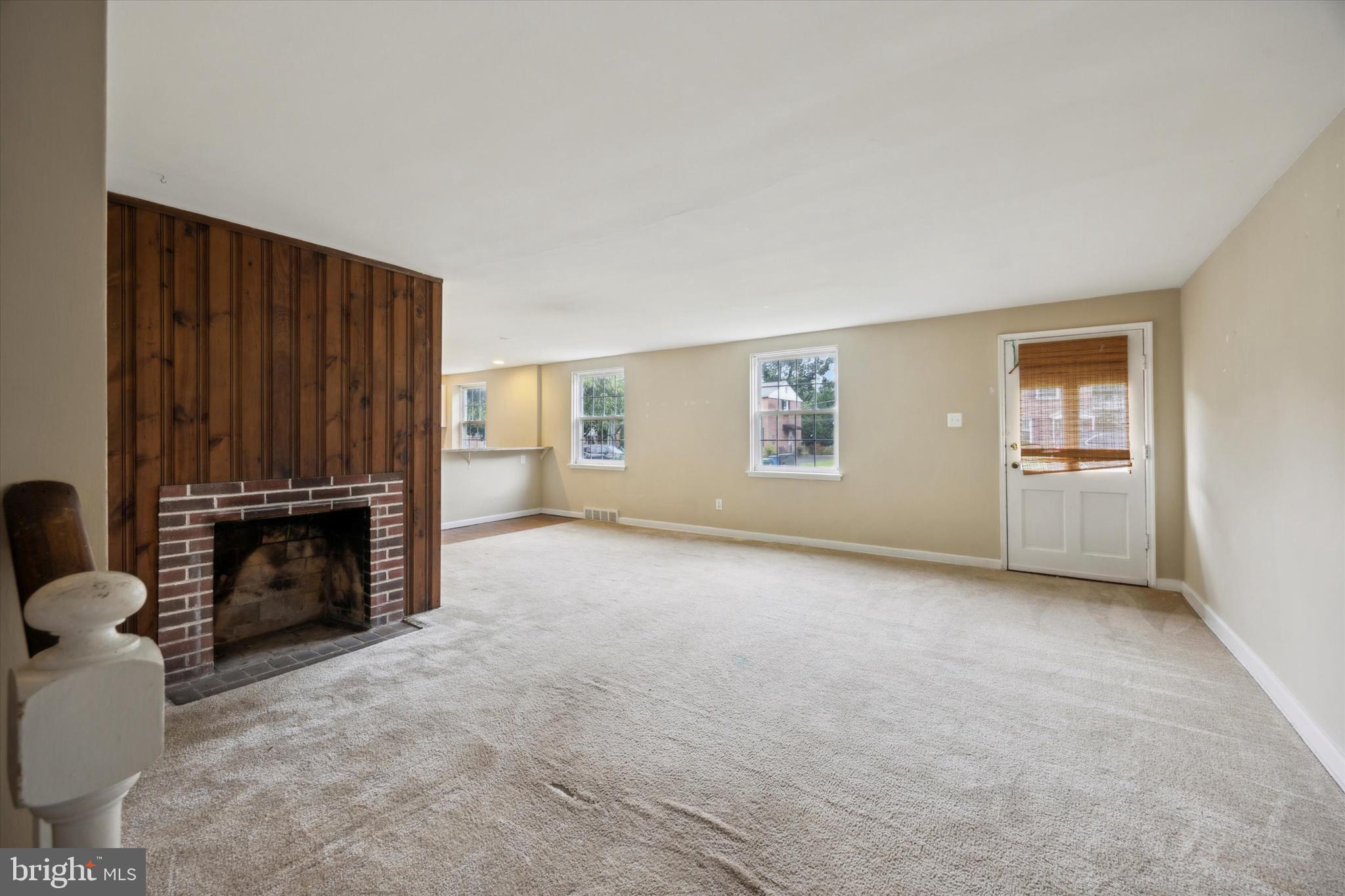 LAFAYETTE HILL - Residential