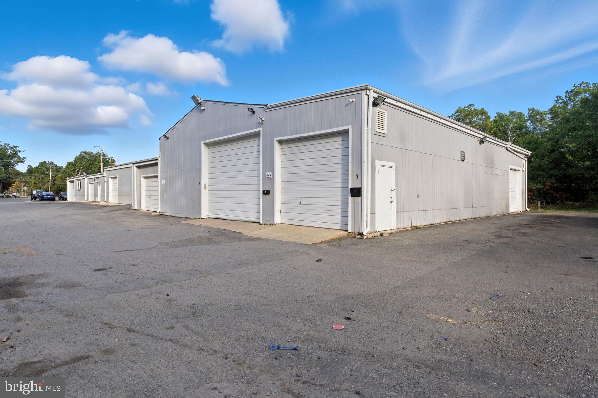 534 WHITESVILLE ROAD