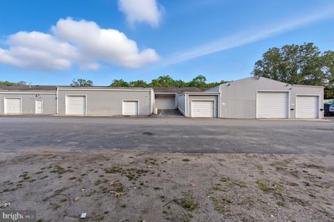 Photo of 534 Whitesville Road, JACKSON, NJ 08527 (MLS # NJOC2037538)