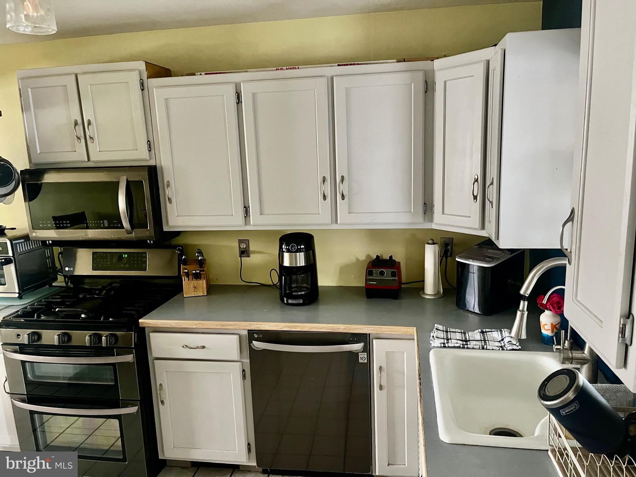 CHEROKEE RANCH - Residential