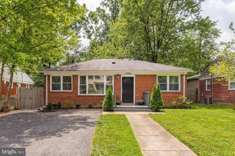 Homes For Rent - 2308 Linden Lane<br/> SILVER SPRING, MD 20910
