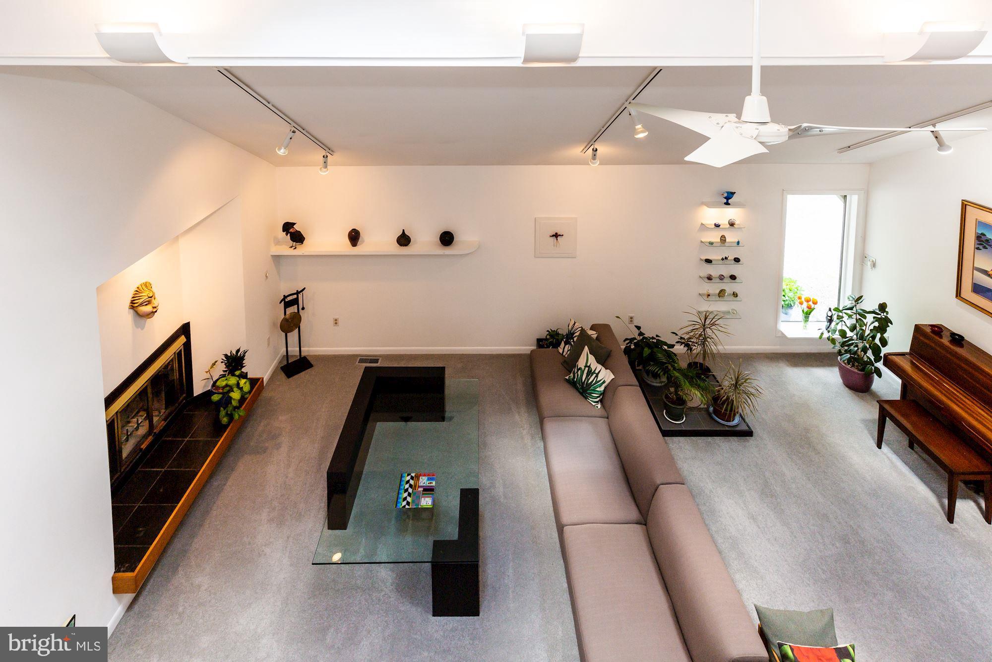 HIGHLAND - Residential