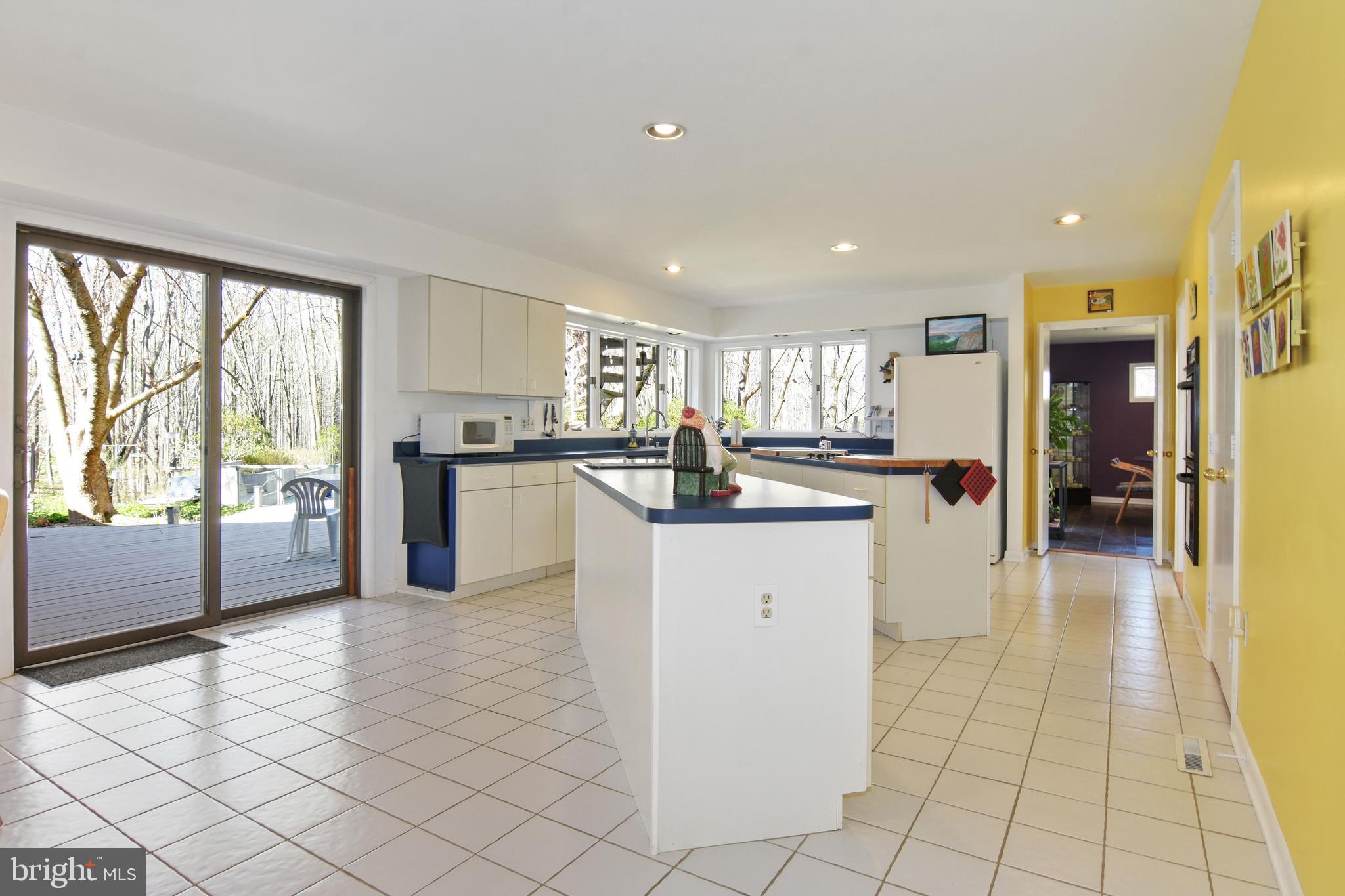 HIGHLAND - Residential