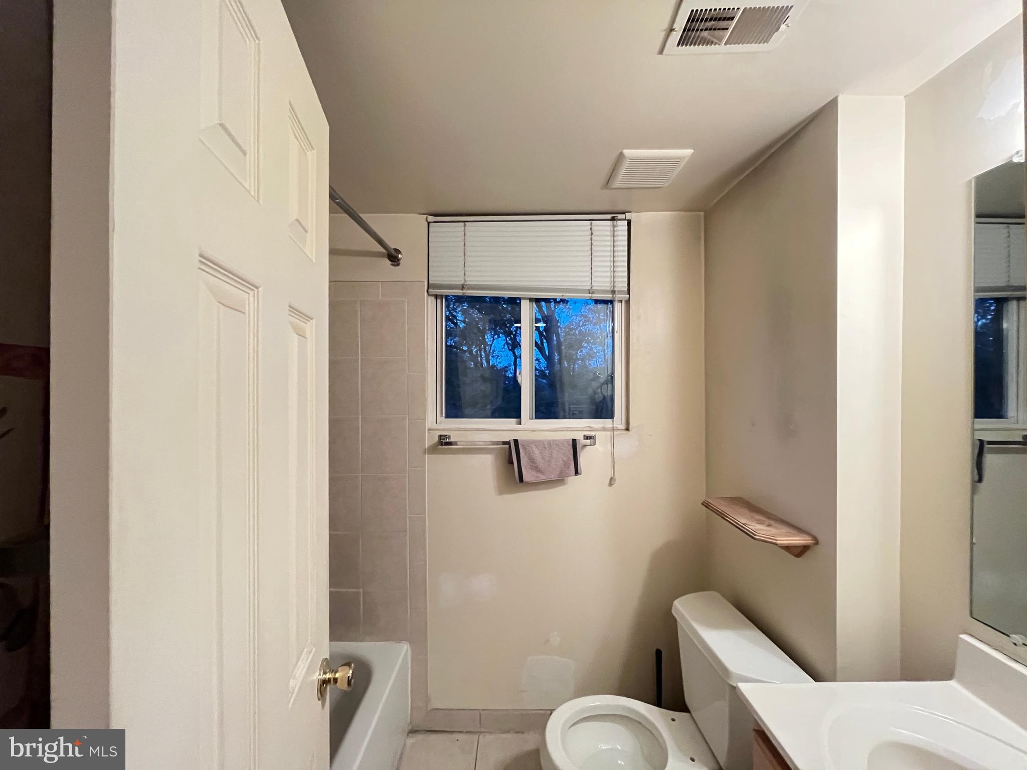 HOLLY HILL - Residential