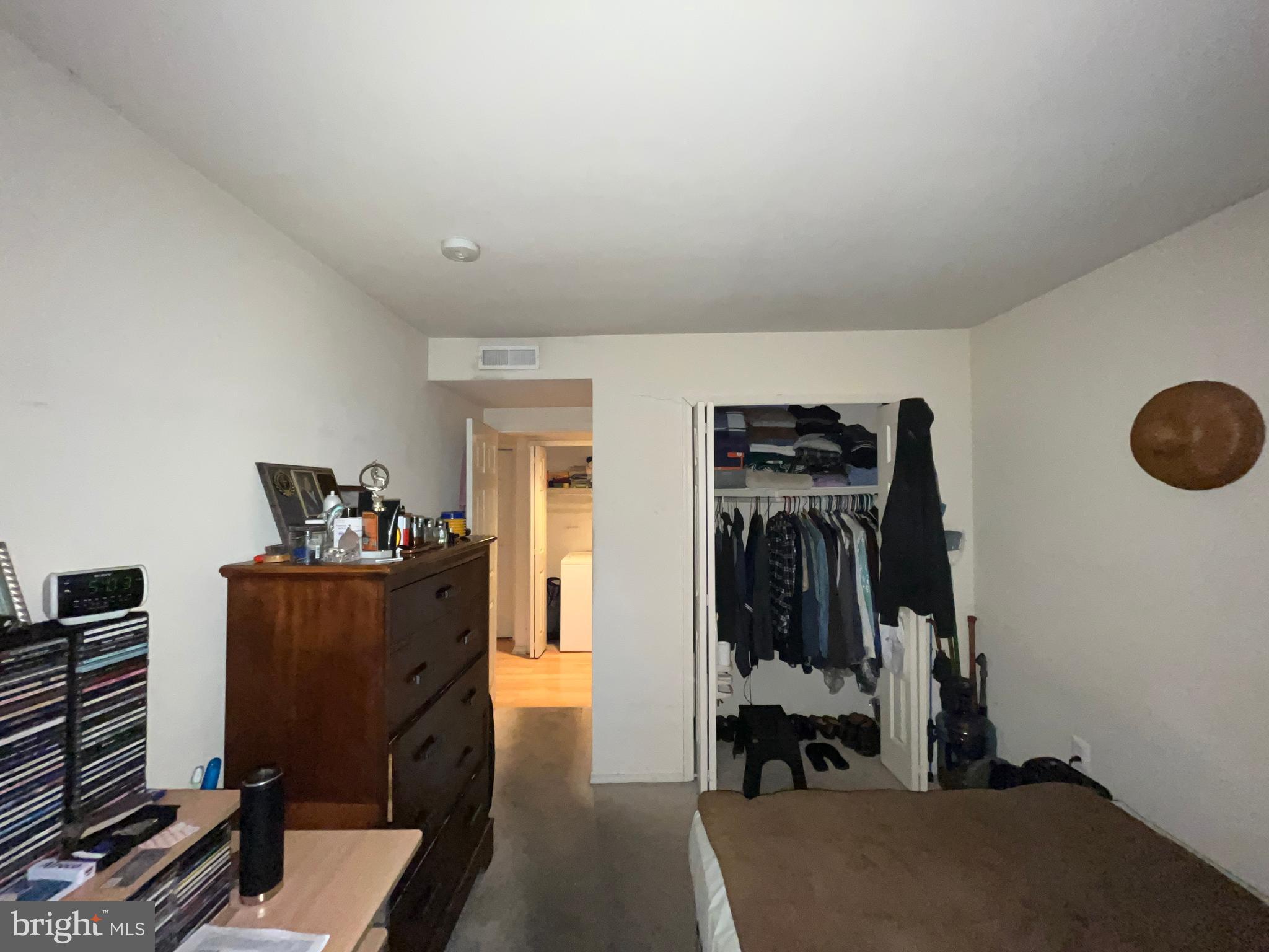 HOLLY HILL - Residential