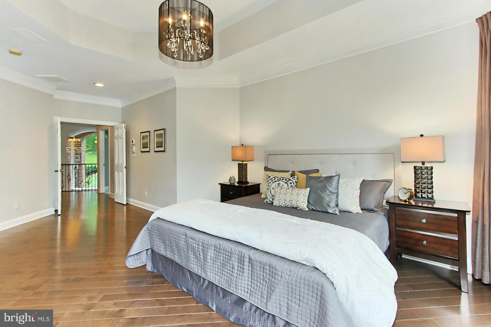 JACKSON HILLS - Residential