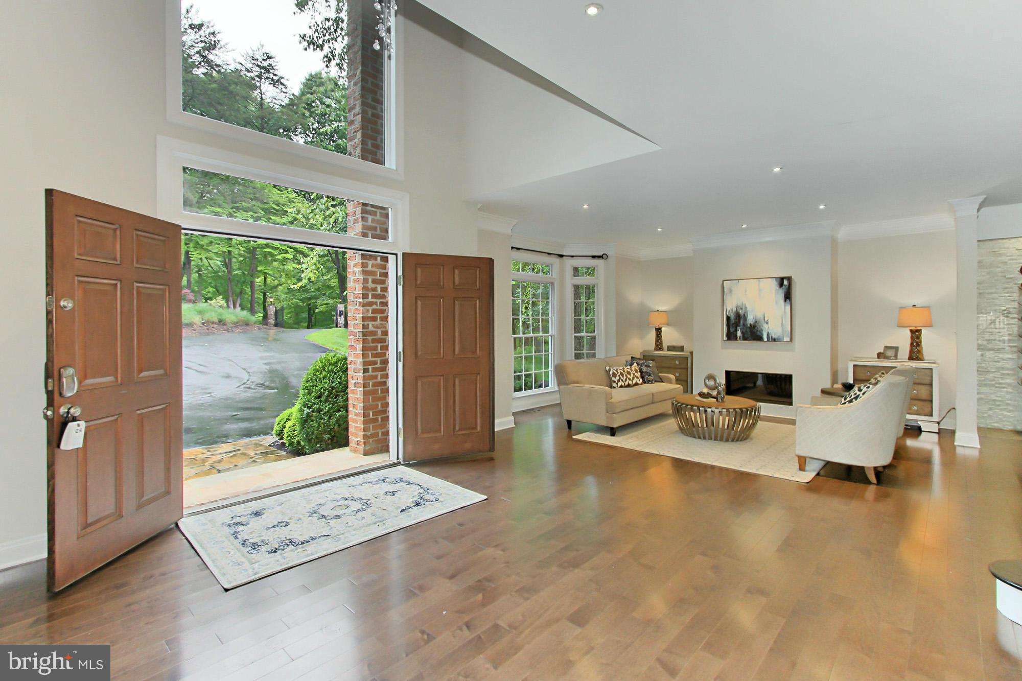 JACKSON HILLS - Residential