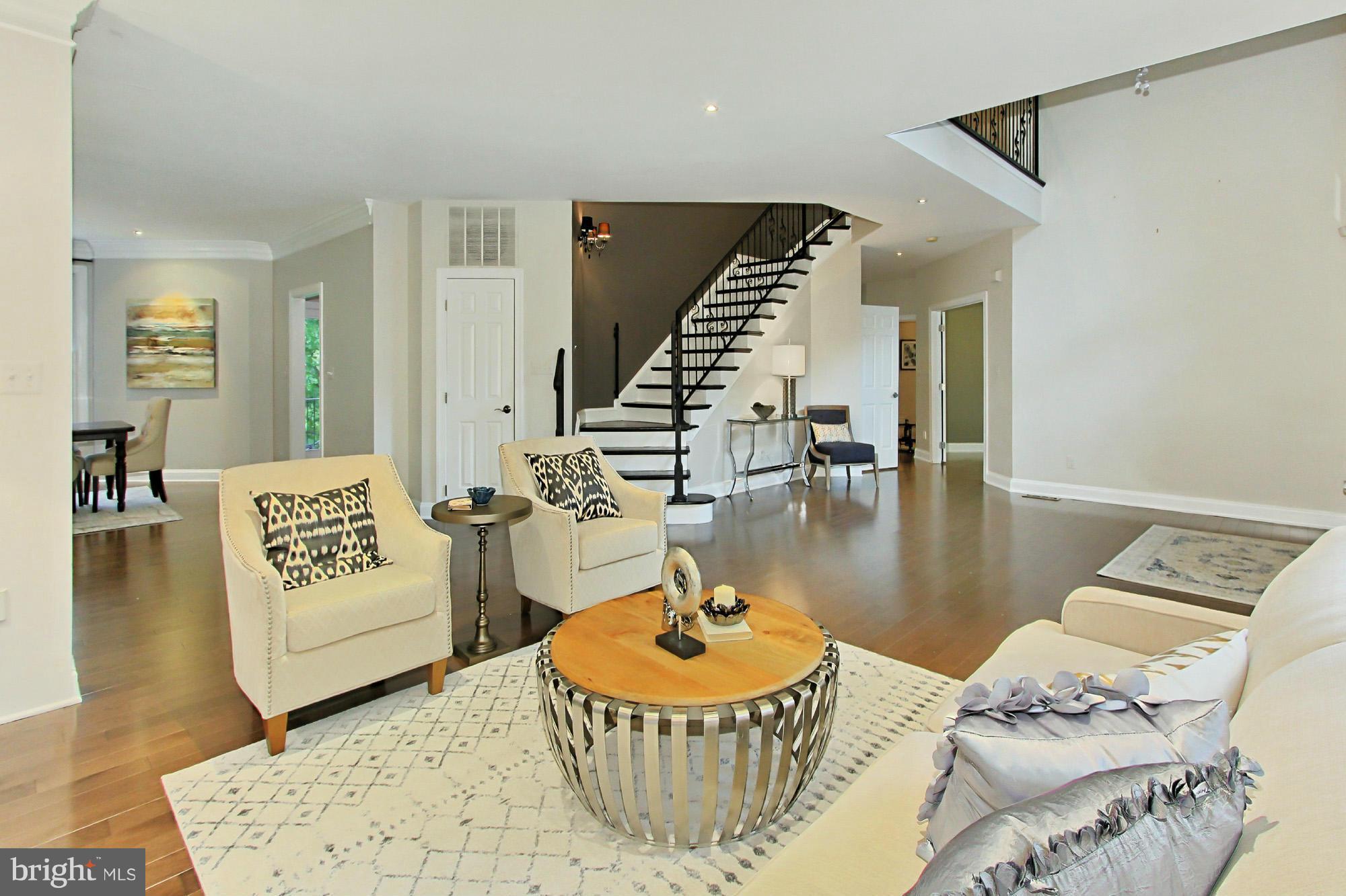 JACKSON HILLS - Residential