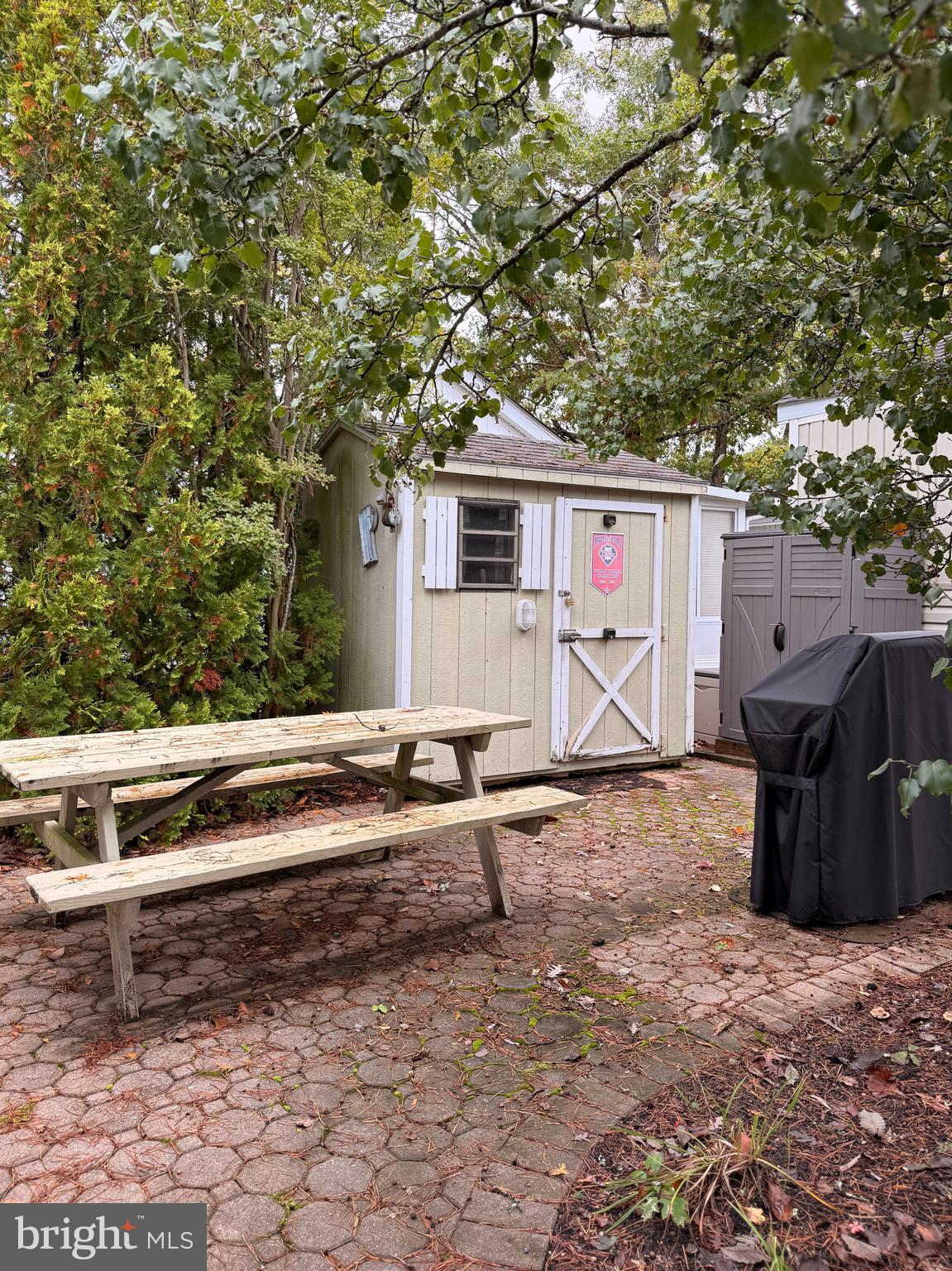 HOLLY LAKE RESORT - Residential