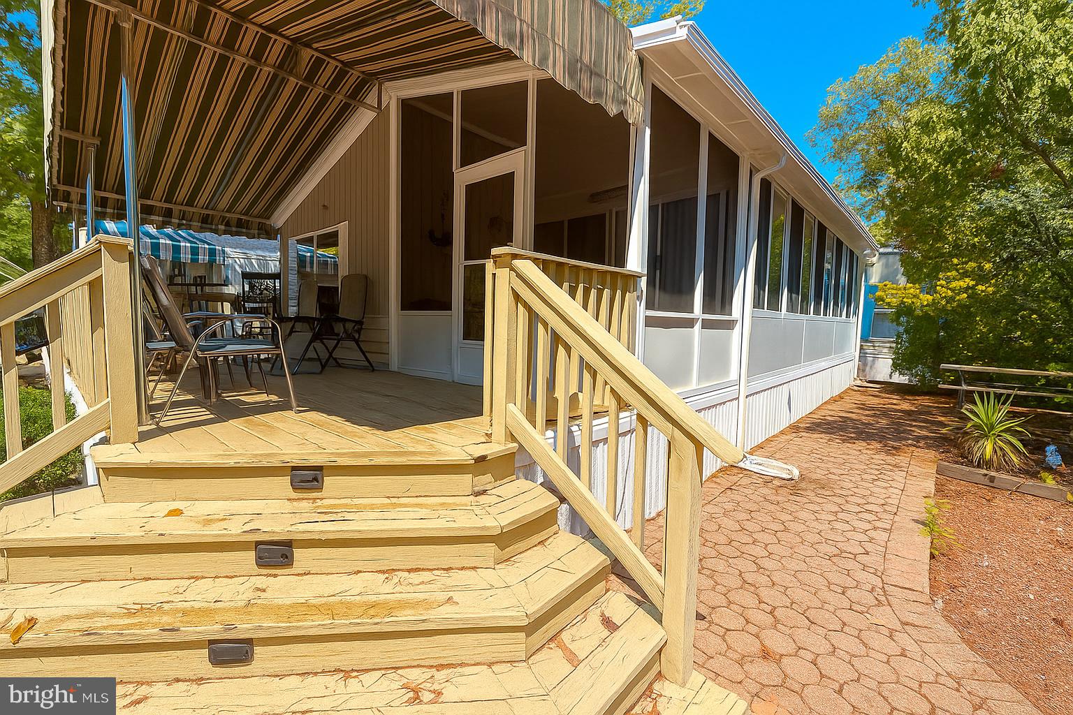 HOLLY LAKE RESORT - Residential