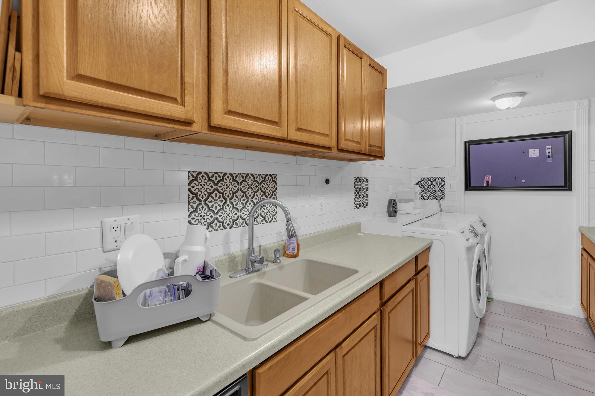 8585 SEASONS WAY 47B