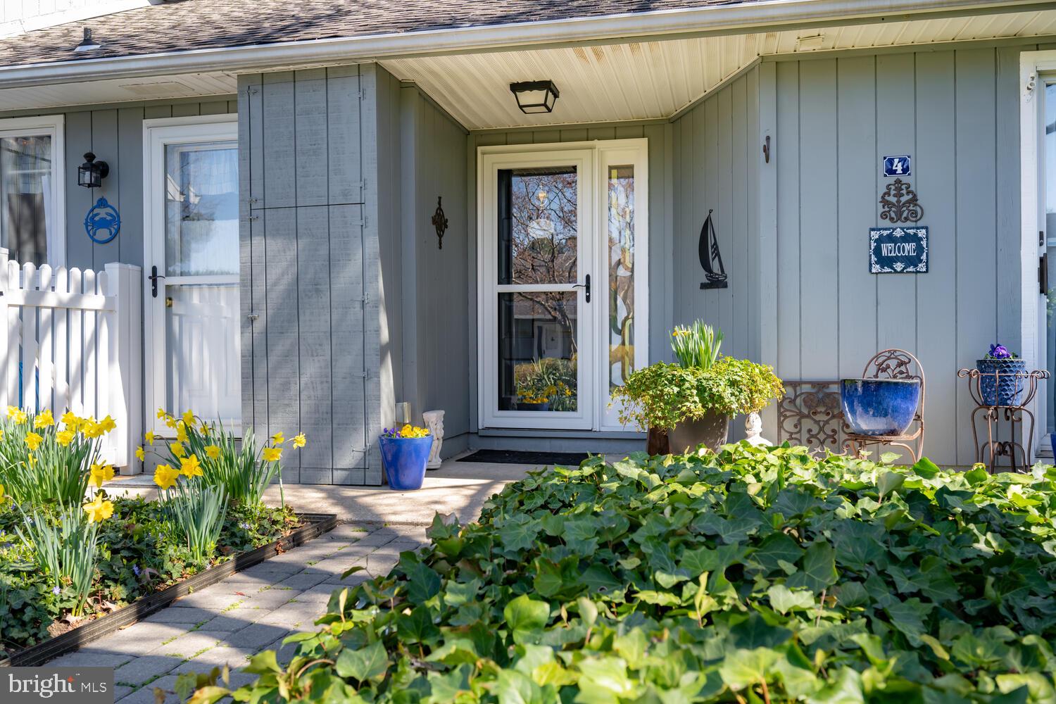 GULL WING VILLAS - Residential