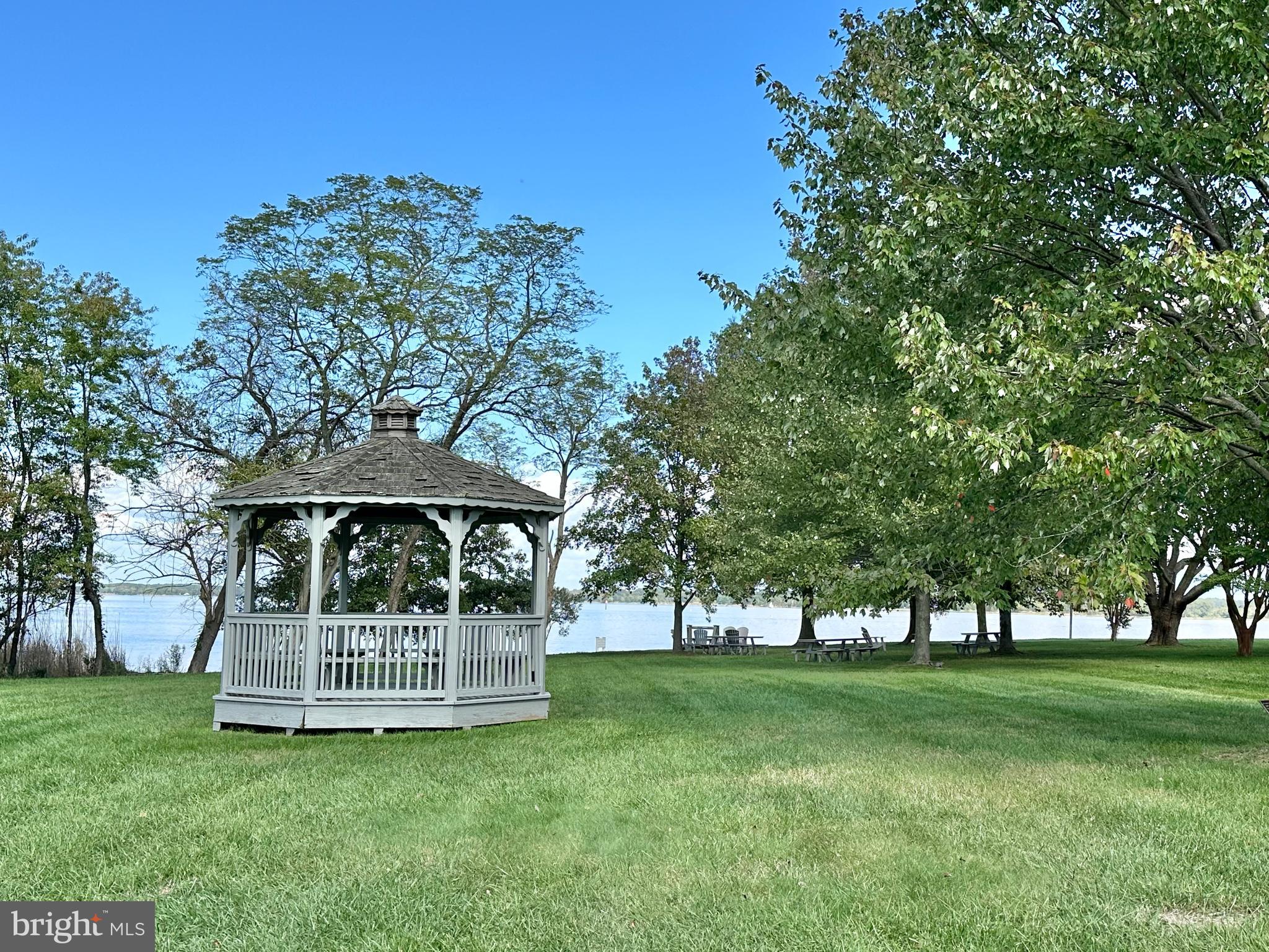 GULL WING VILLAS - Residential