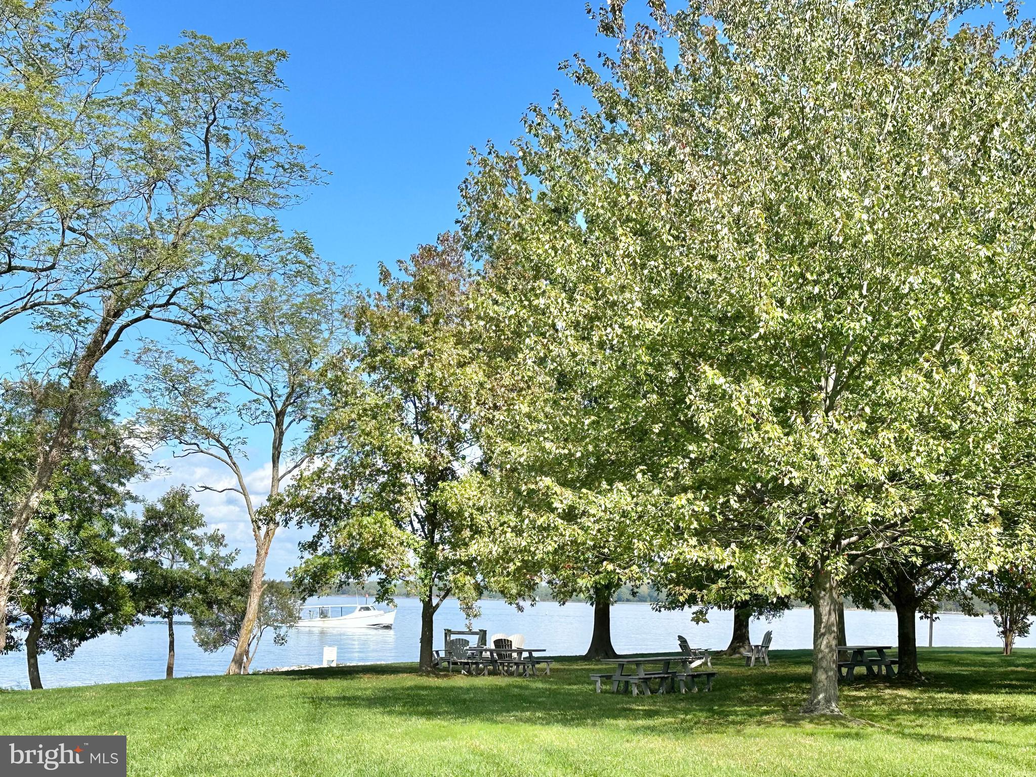 GULL WING VILLAS - Residential