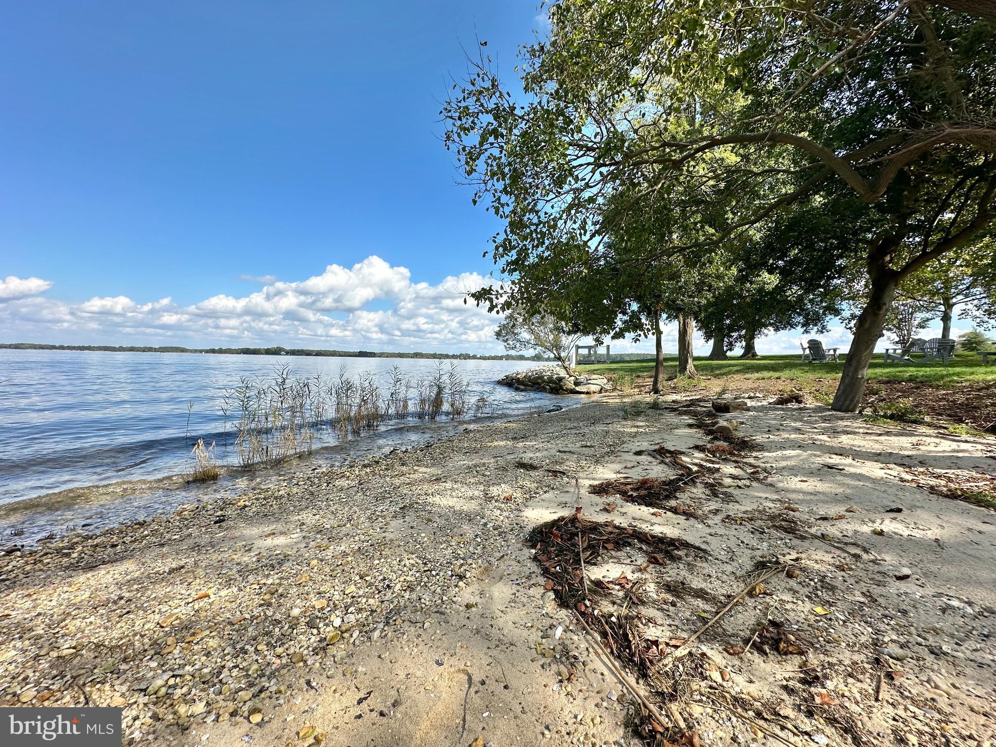 GULL WING VILLAS - Residential