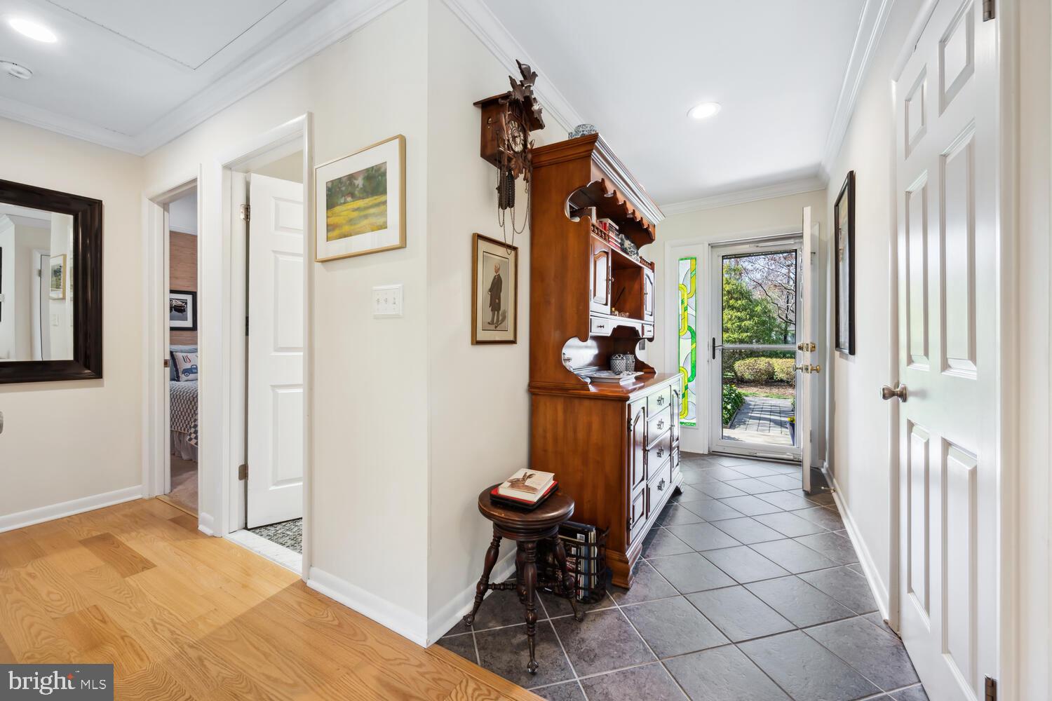 GULL WING VILLAS - Residential