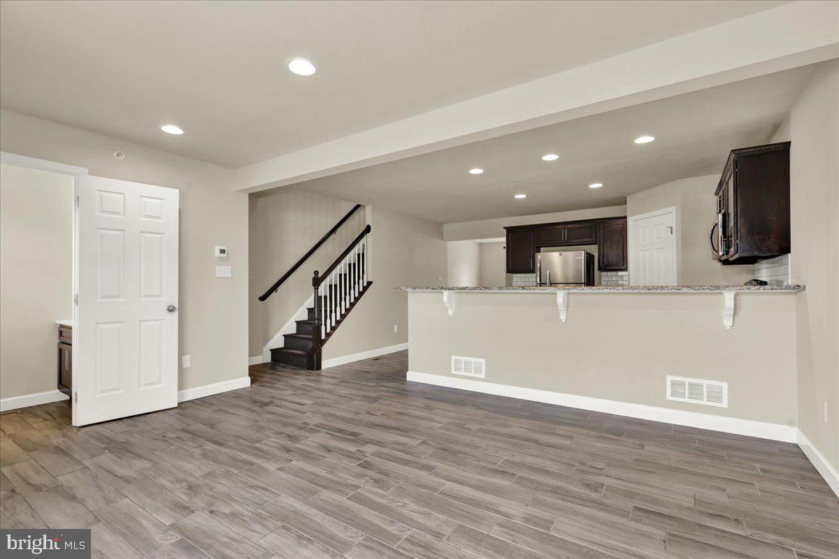 526 ARIETTA COURT