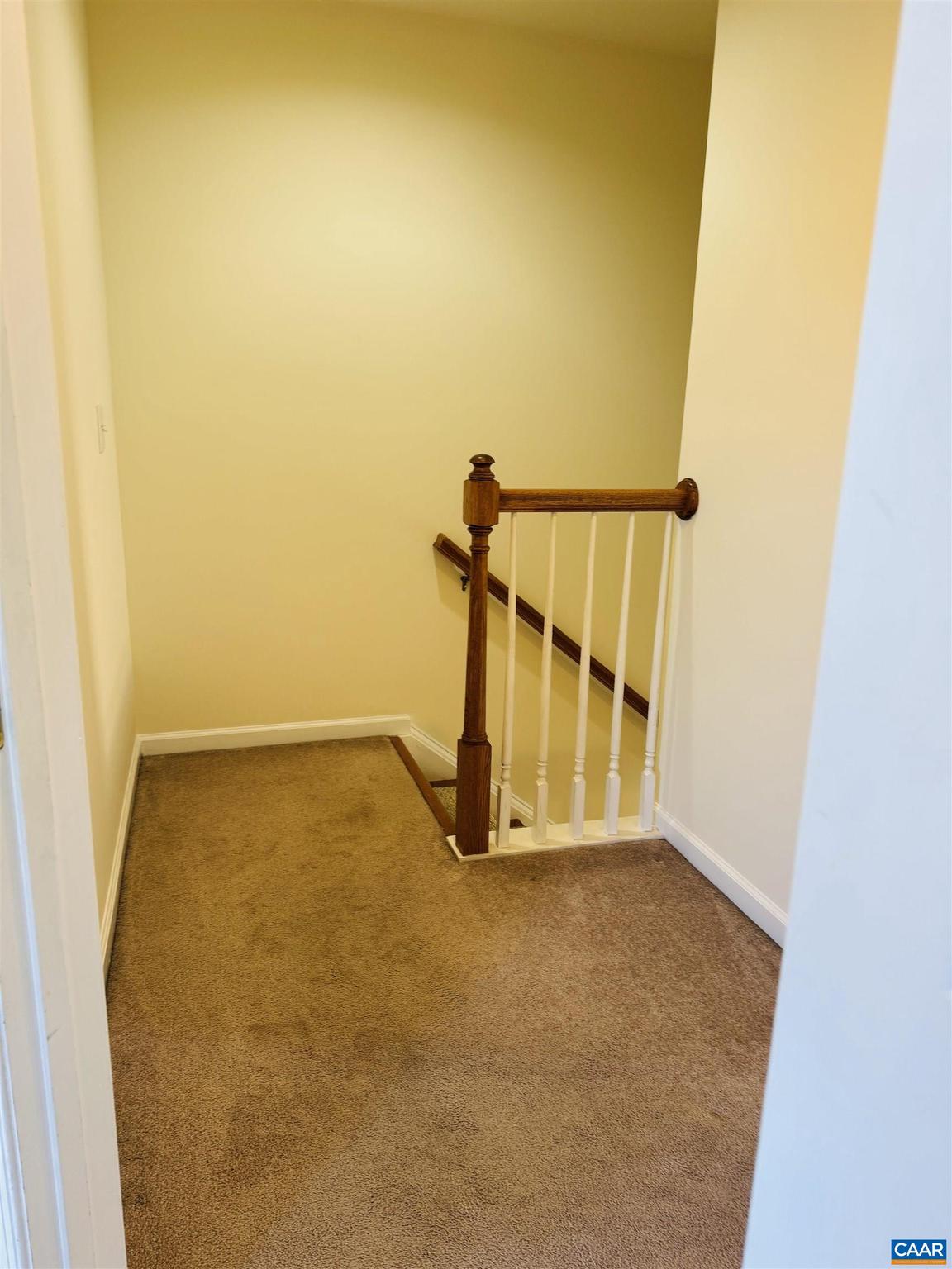 HOLLYMEAD - Residential Lease