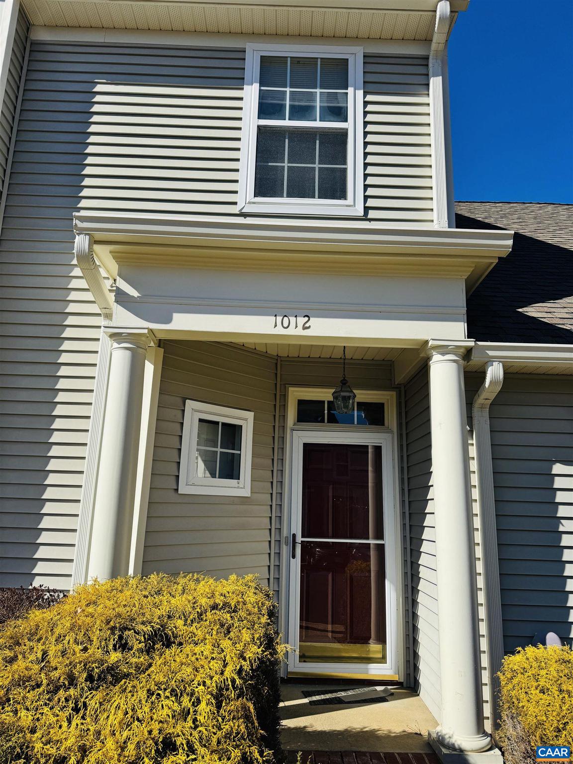 HOLLYMEAD - Residential Lease