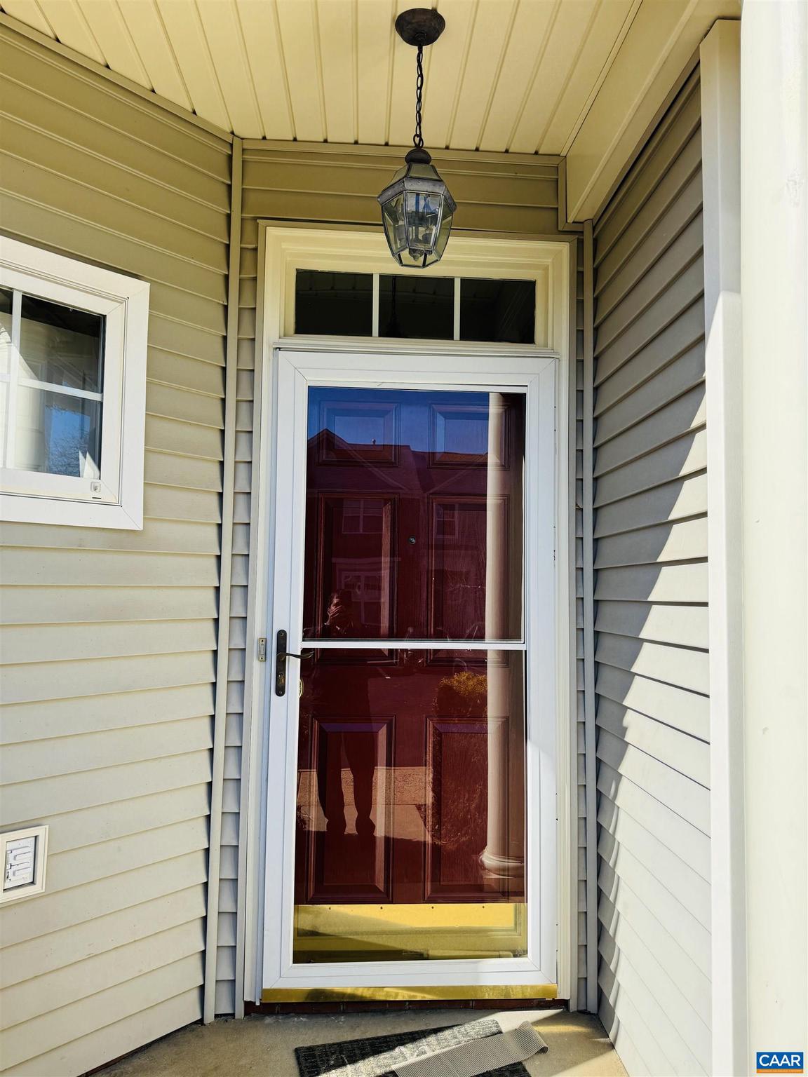 HOLLYMEAD - Residential Lease