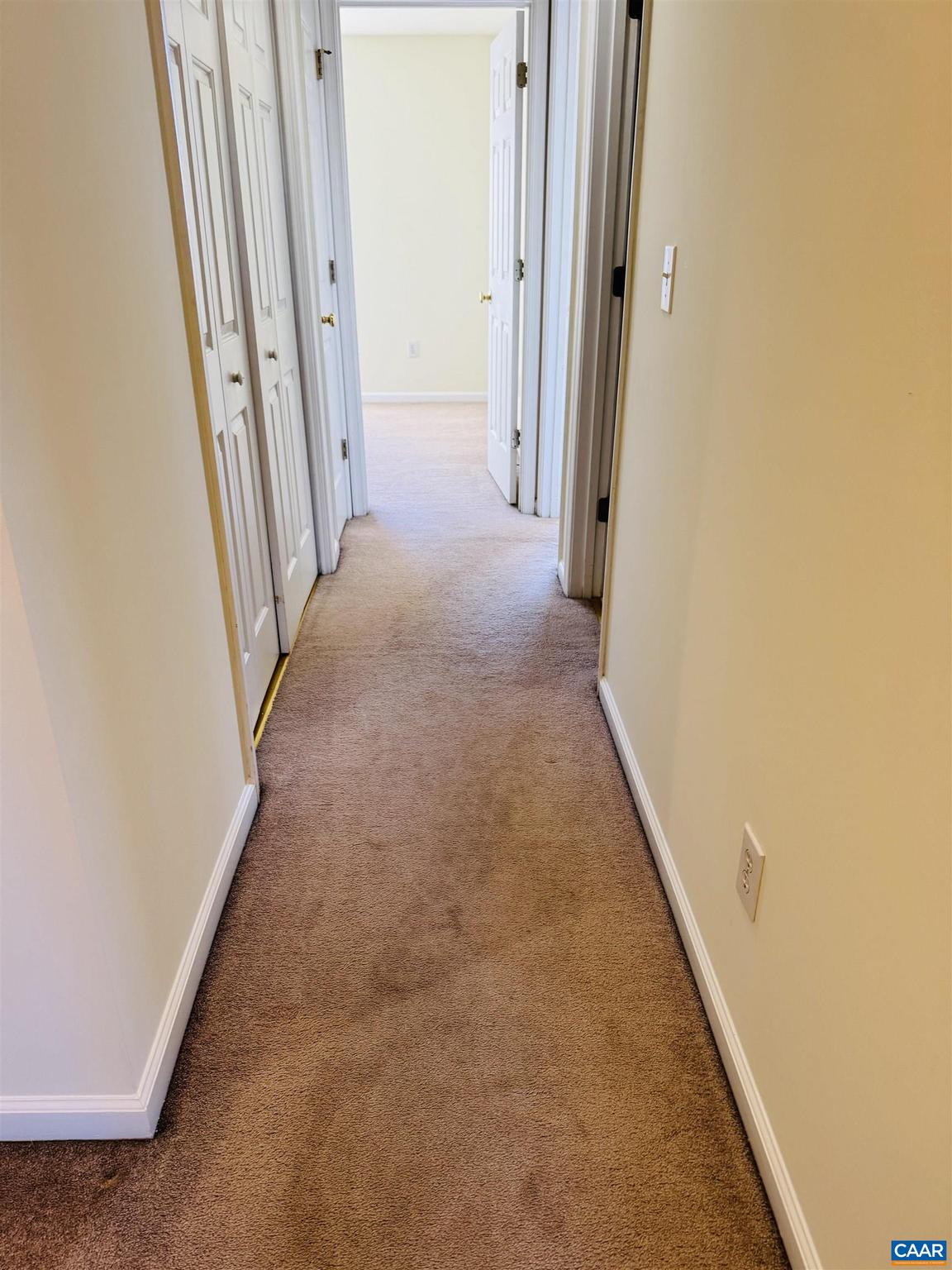 HOLLYMEAD - Residential Lease