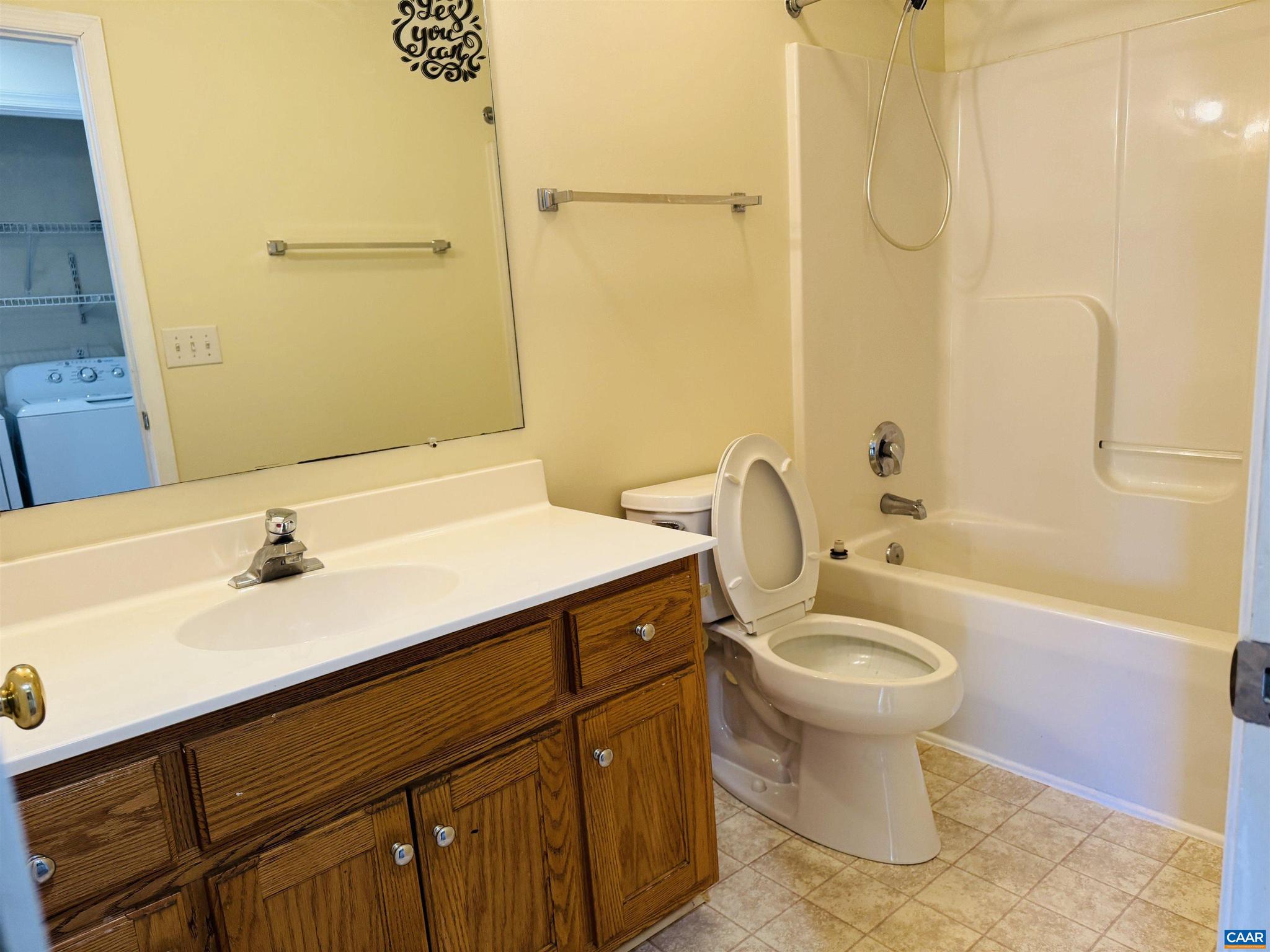 HOLLYMEAD - Residential Lease