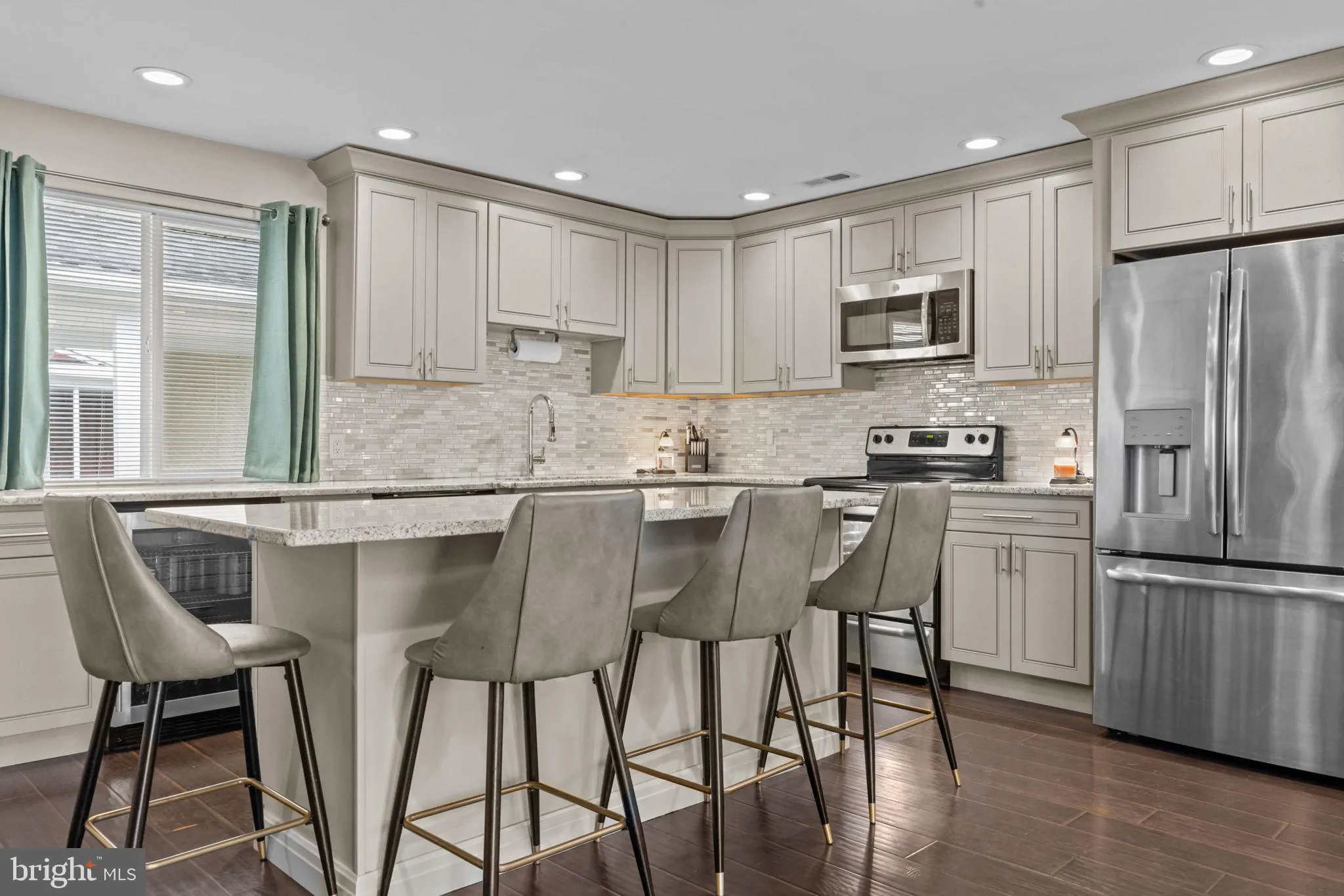 Levittown, Pennsylvania 19055, United States, 3 Bedrooms Bedrooms, ,1 BathroomBathrooms,Residential,Active,124334