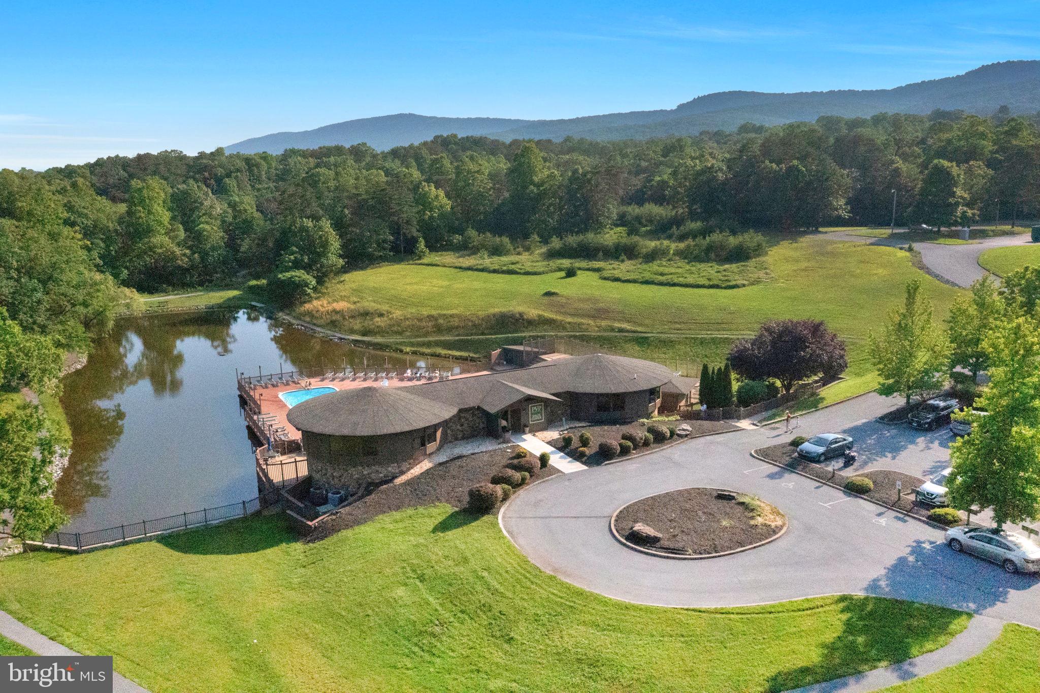 THE WOODS - Residential