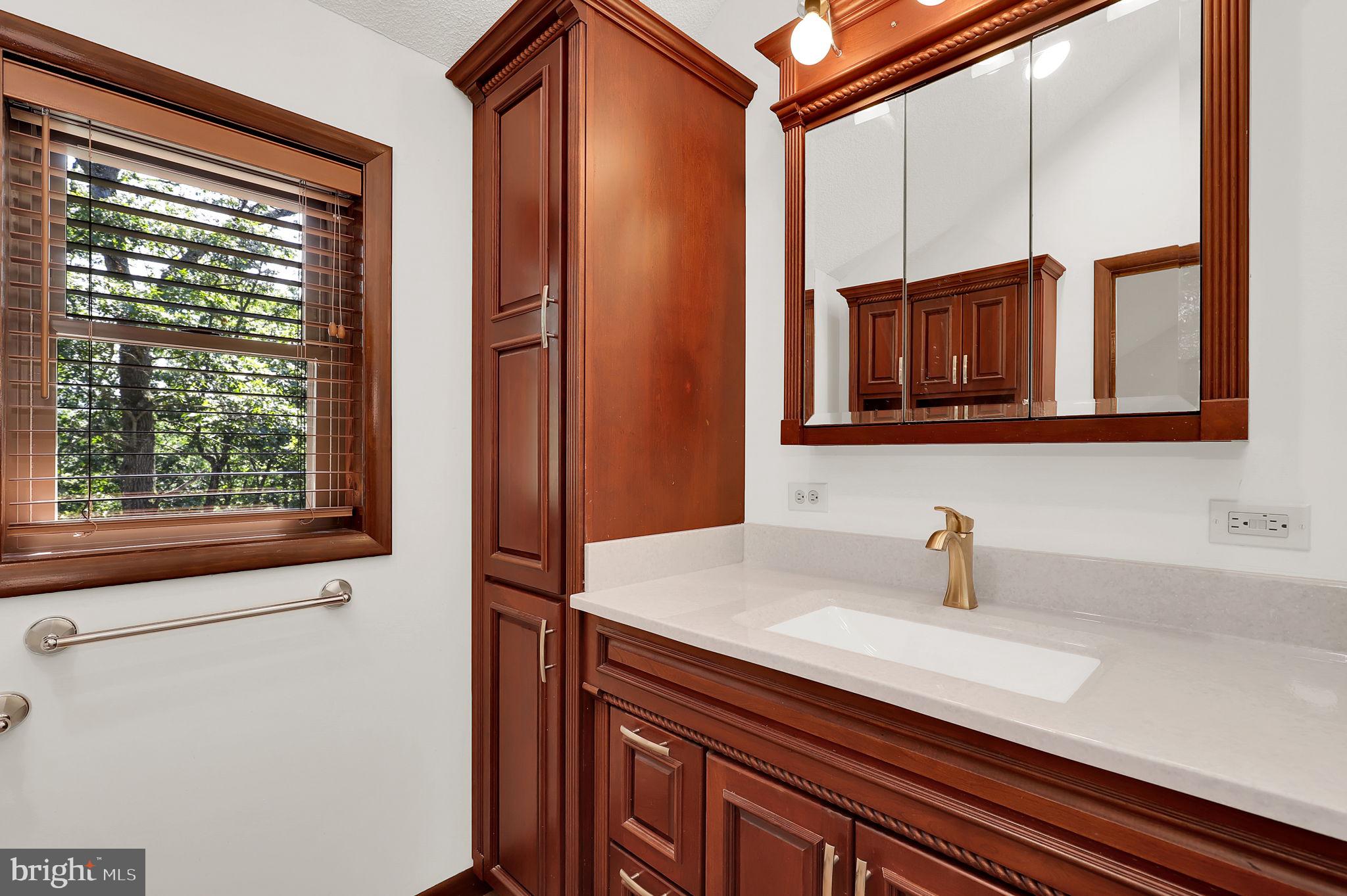 THE WOODS - Residential