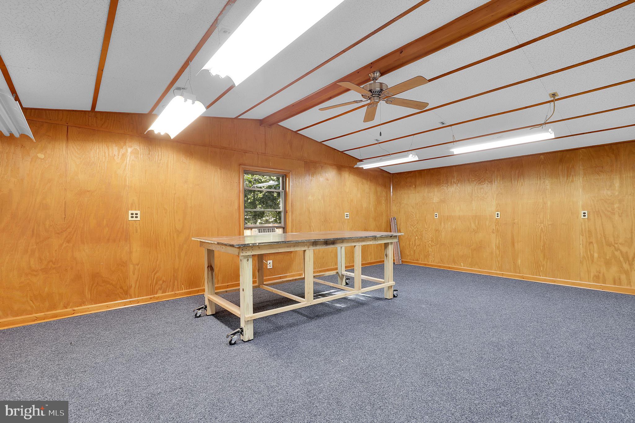 THE WOODS - Residential