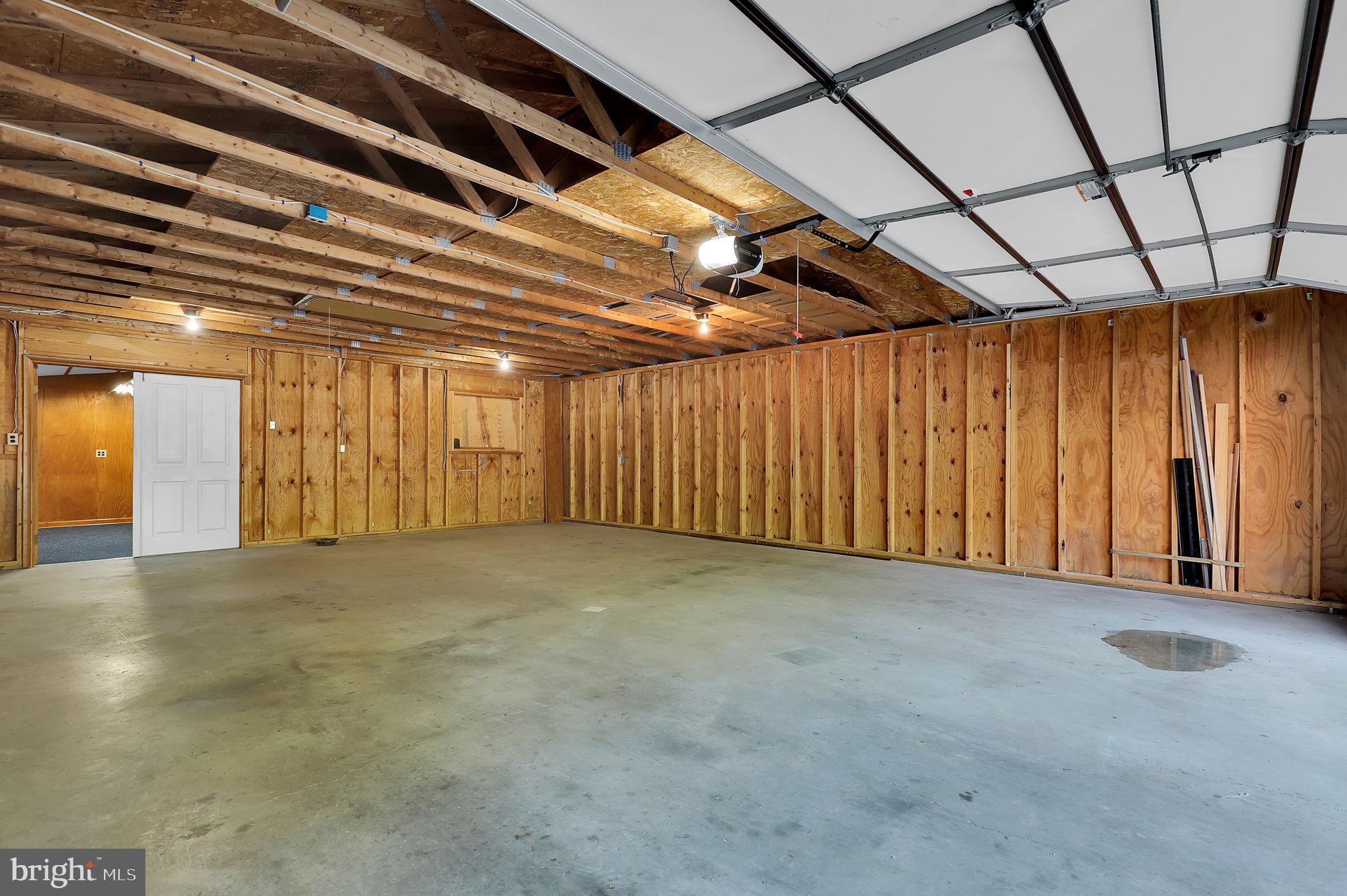 THE WOODS - Residential