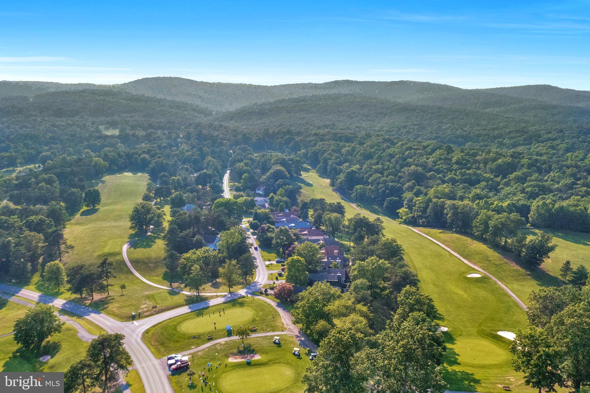 THE WOODS - Residential