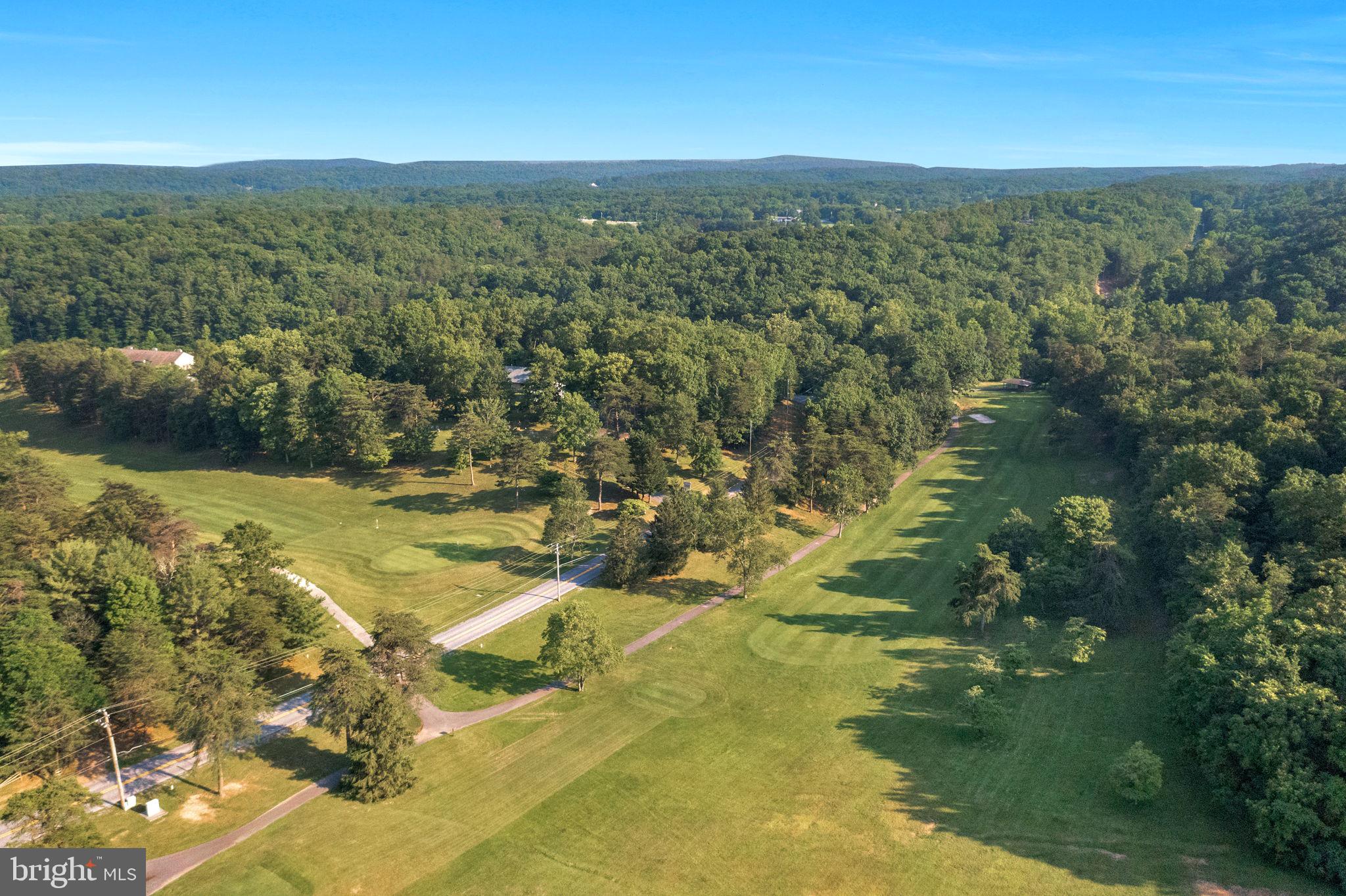 THE WOODS - Residential