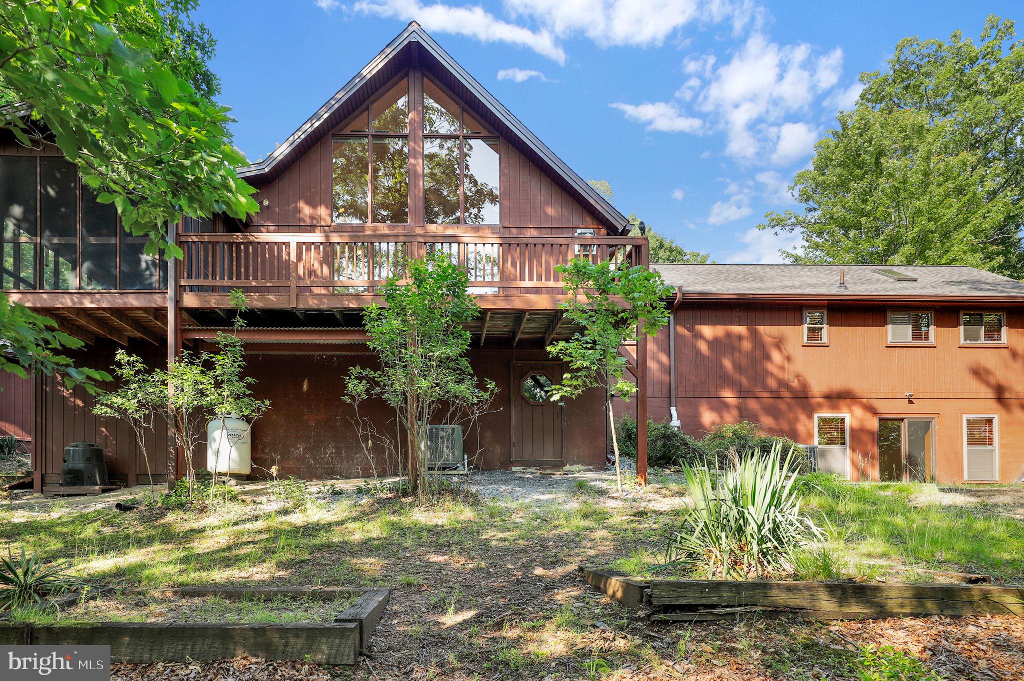 THE WOODS - Residential