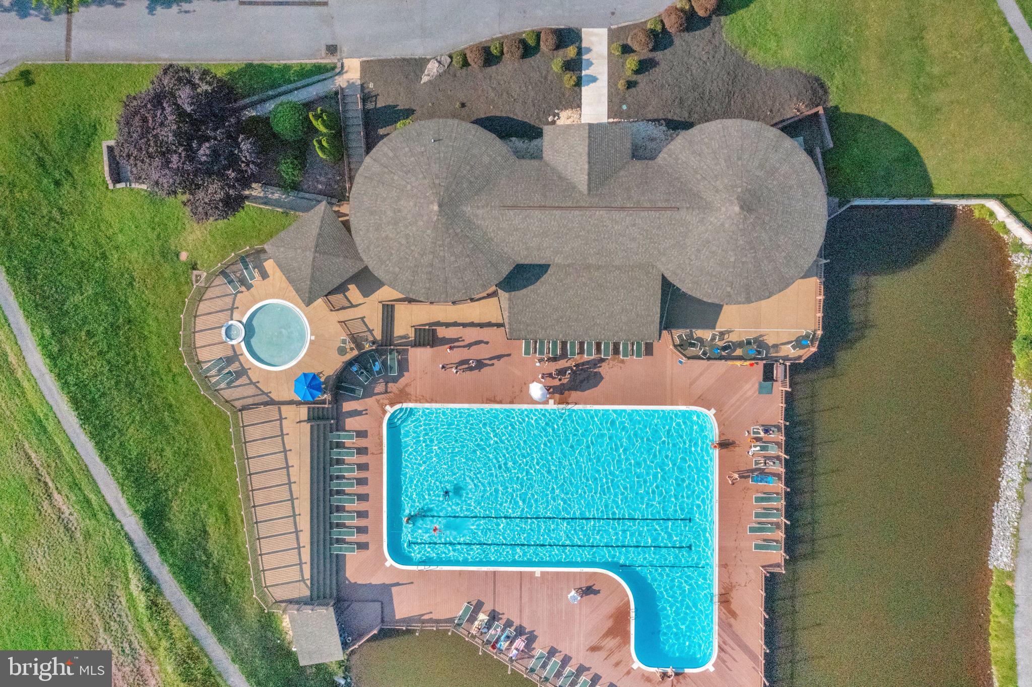 THE WOODS - Residential