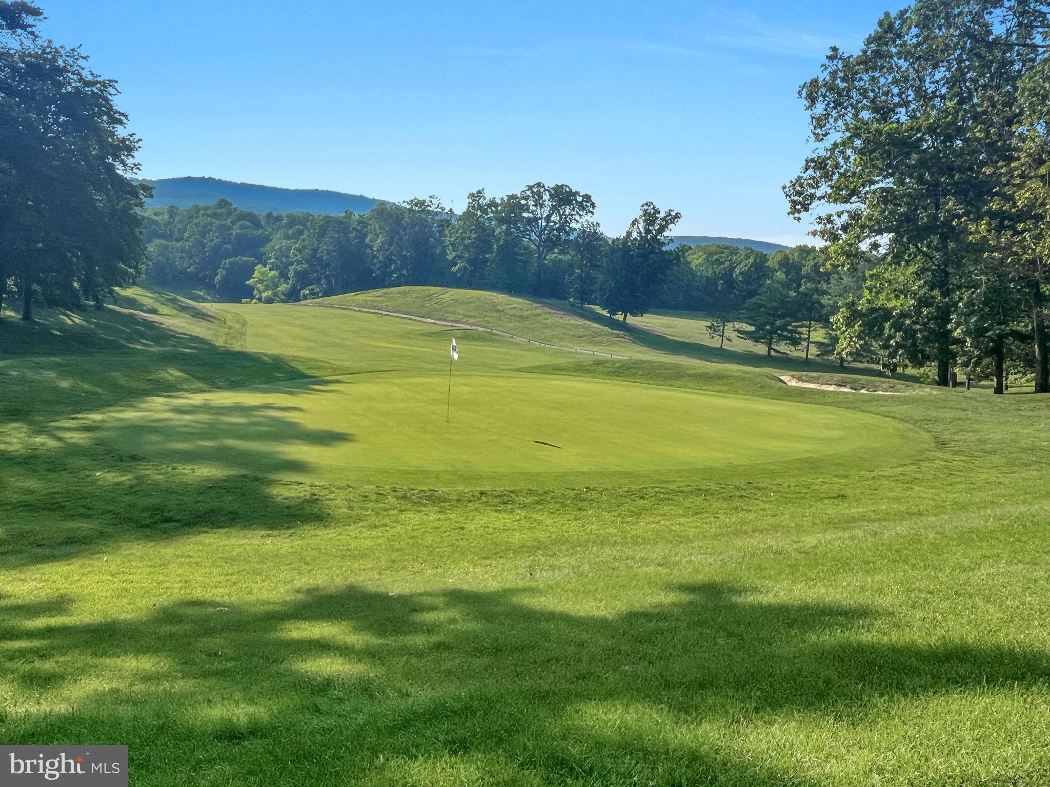 THE WOODS - Residential