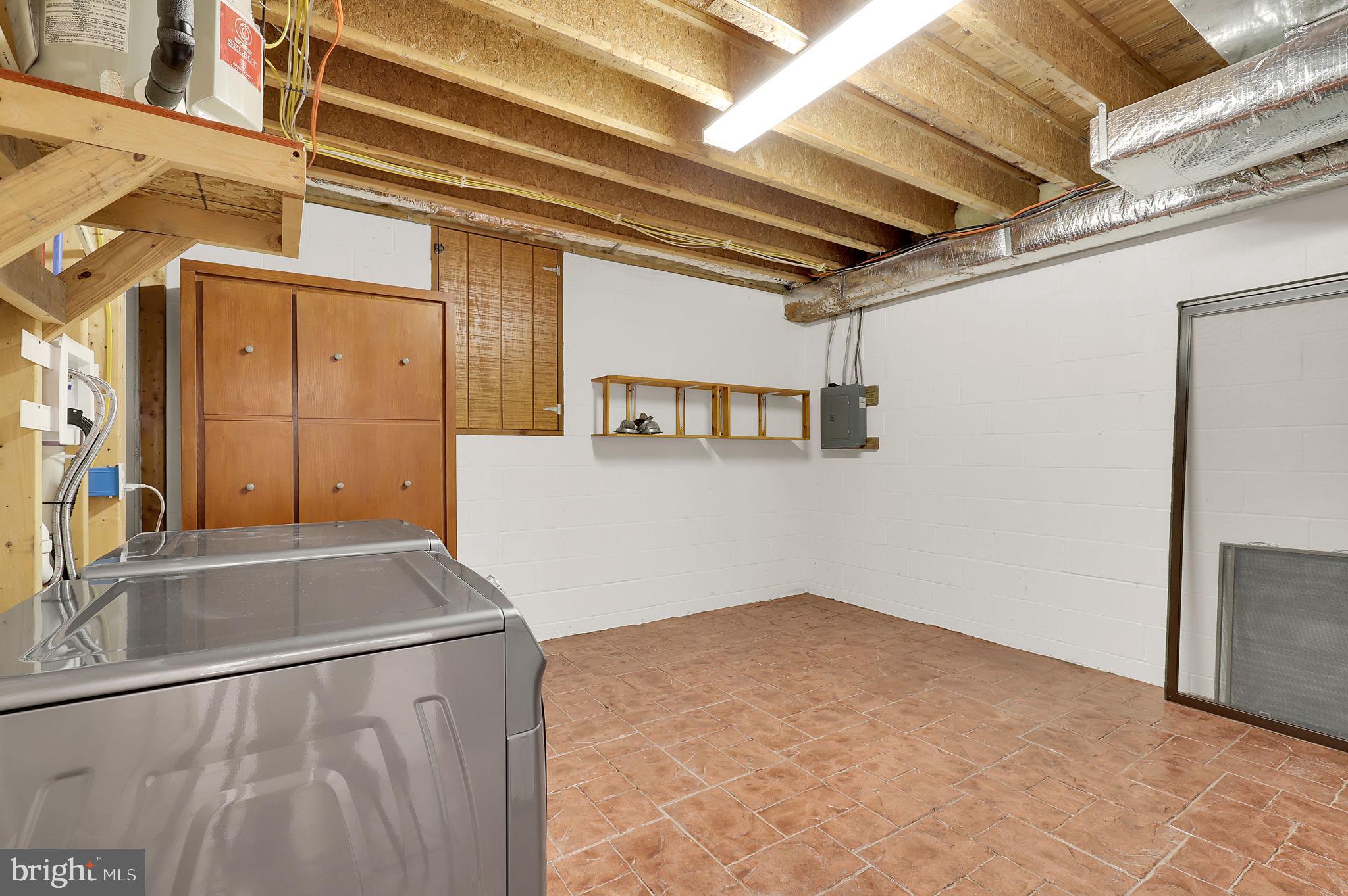 THE WOODS - Residential