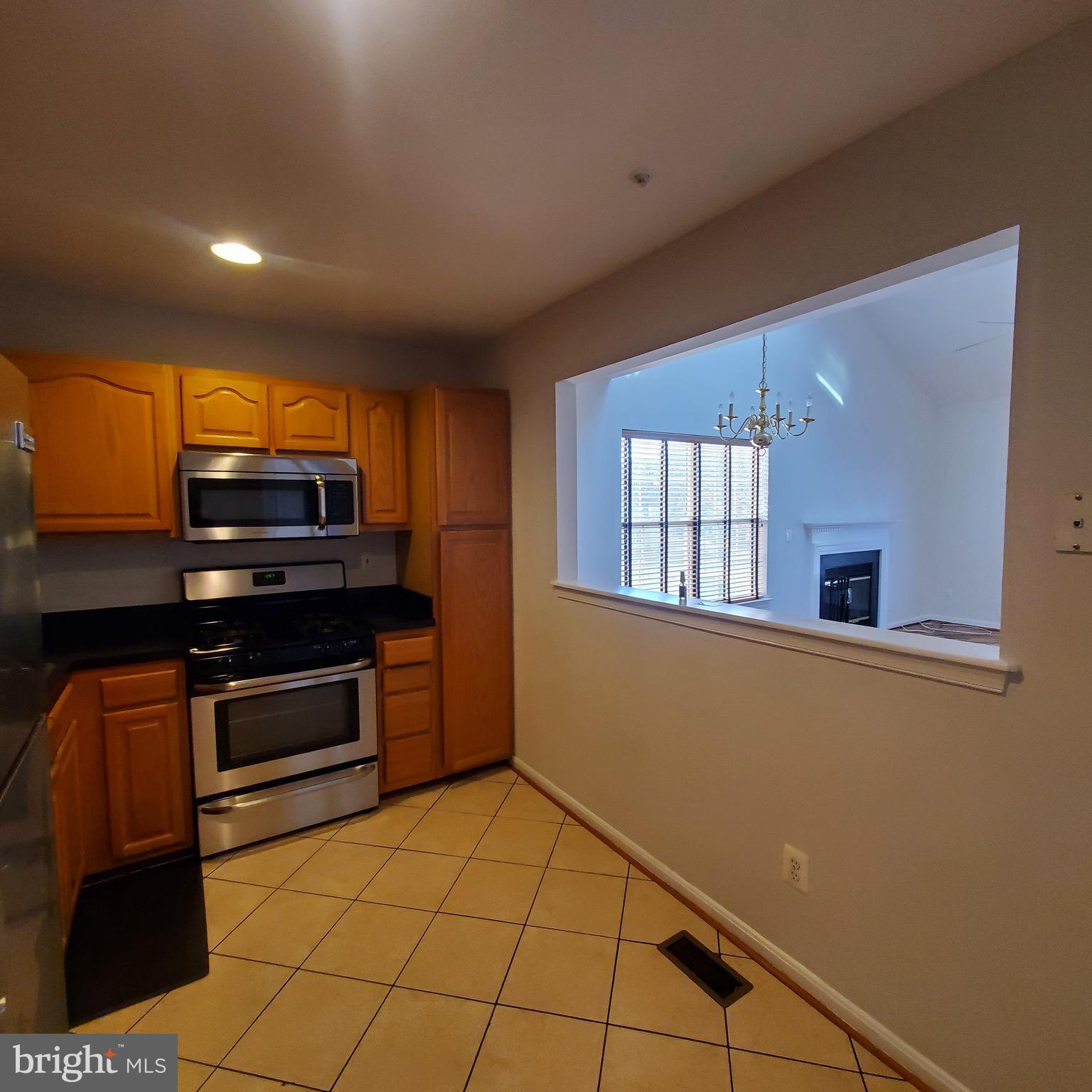 SUMMERFIELD IN COVINGTON - Residential Lease