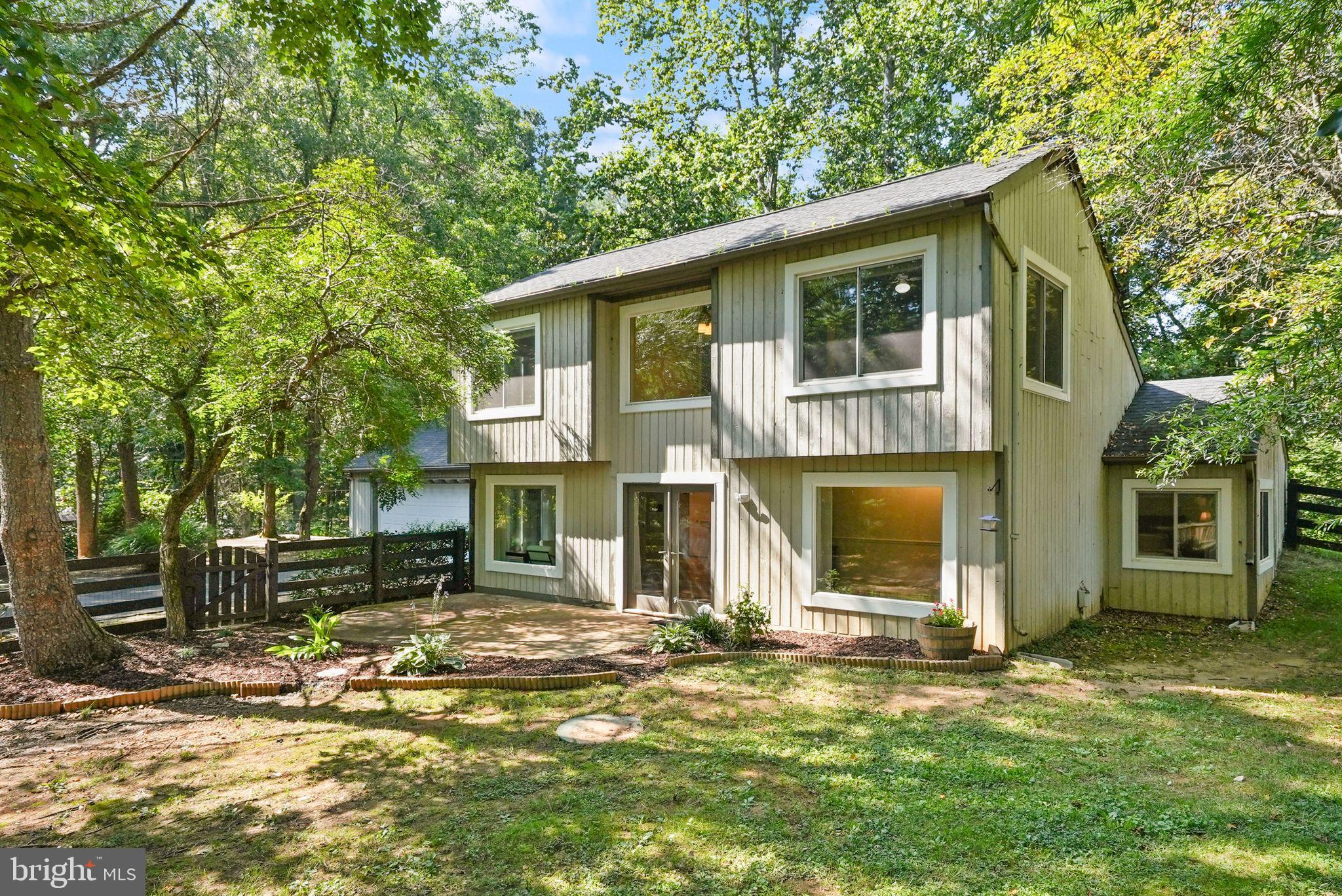 5612 RAIDER DRIVE