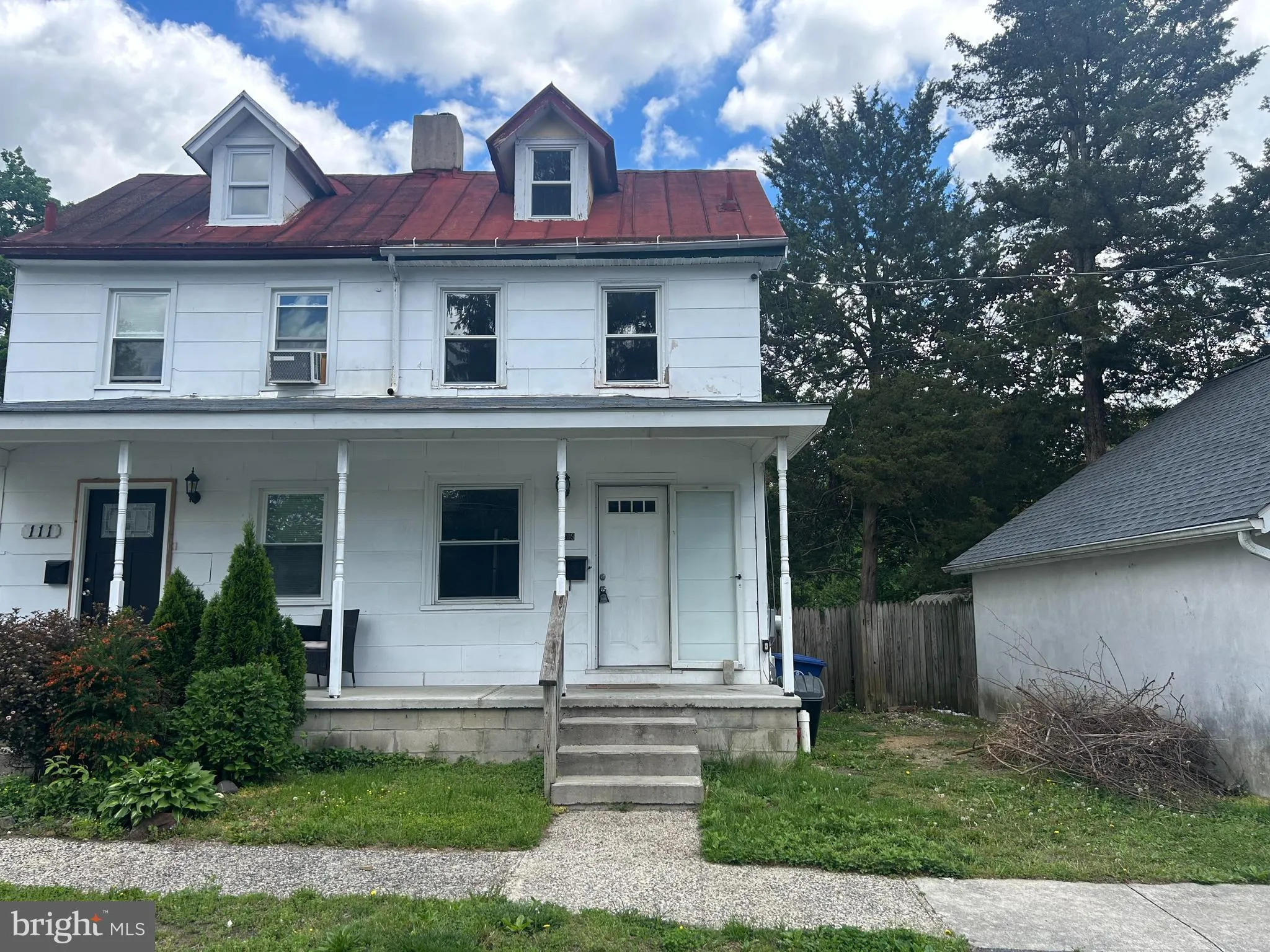 Mount Holly, New Jersey 08060, United States, 2 Bedrooms Bedrooms, ,2 BathroomsBathrooms,Residential,Pending,127570