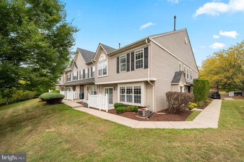 1408 BLACK WALNUT DRIVE 1408 PHOENIXVILLE PA 19460