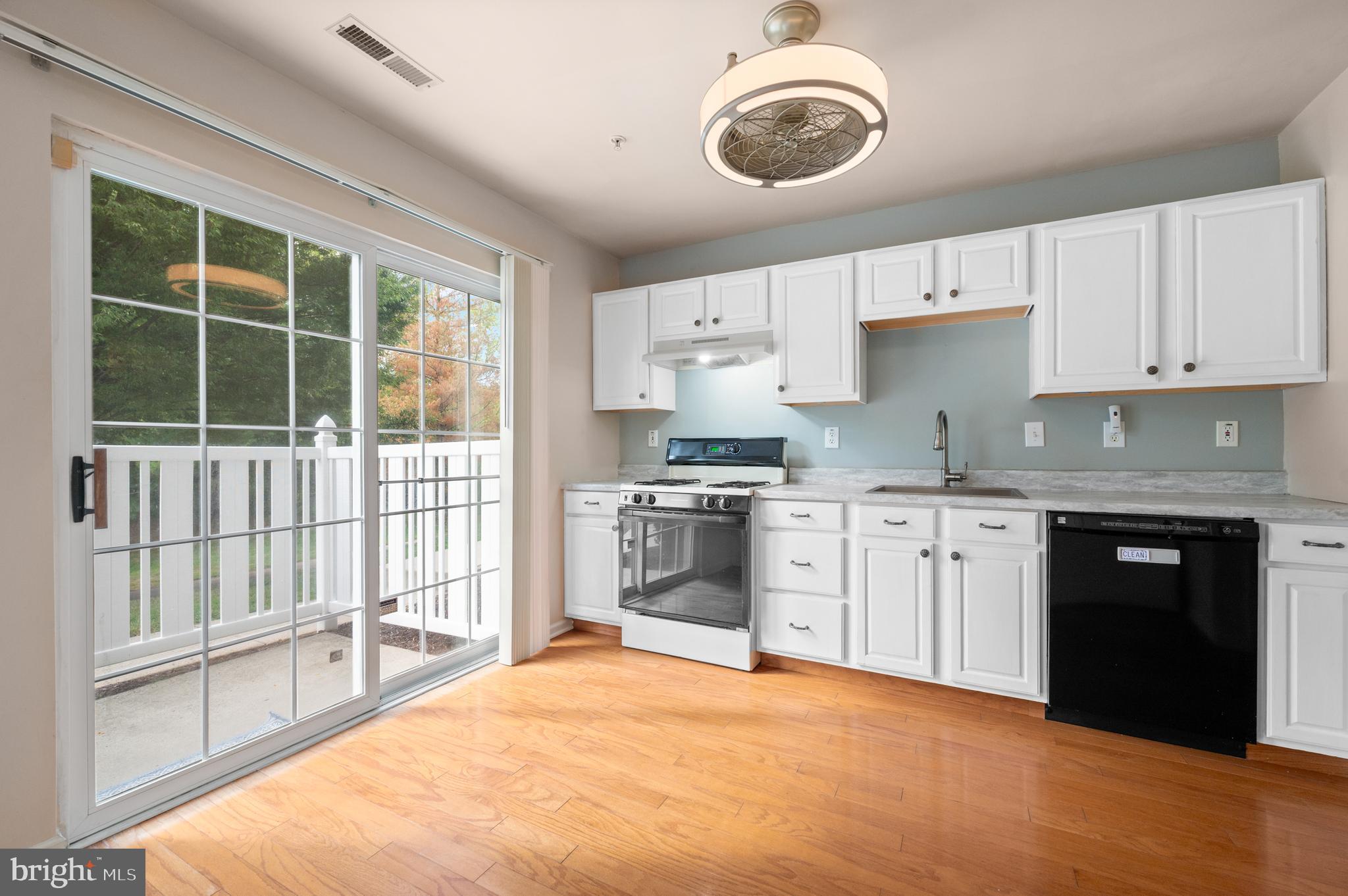 KIMBERTON GREENE - Residential