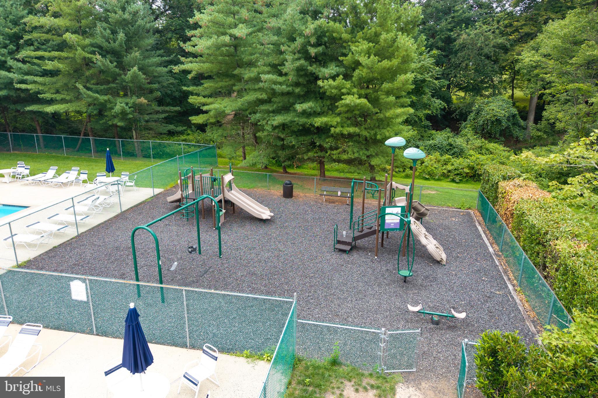 KIMBERTON GREENE - Residential