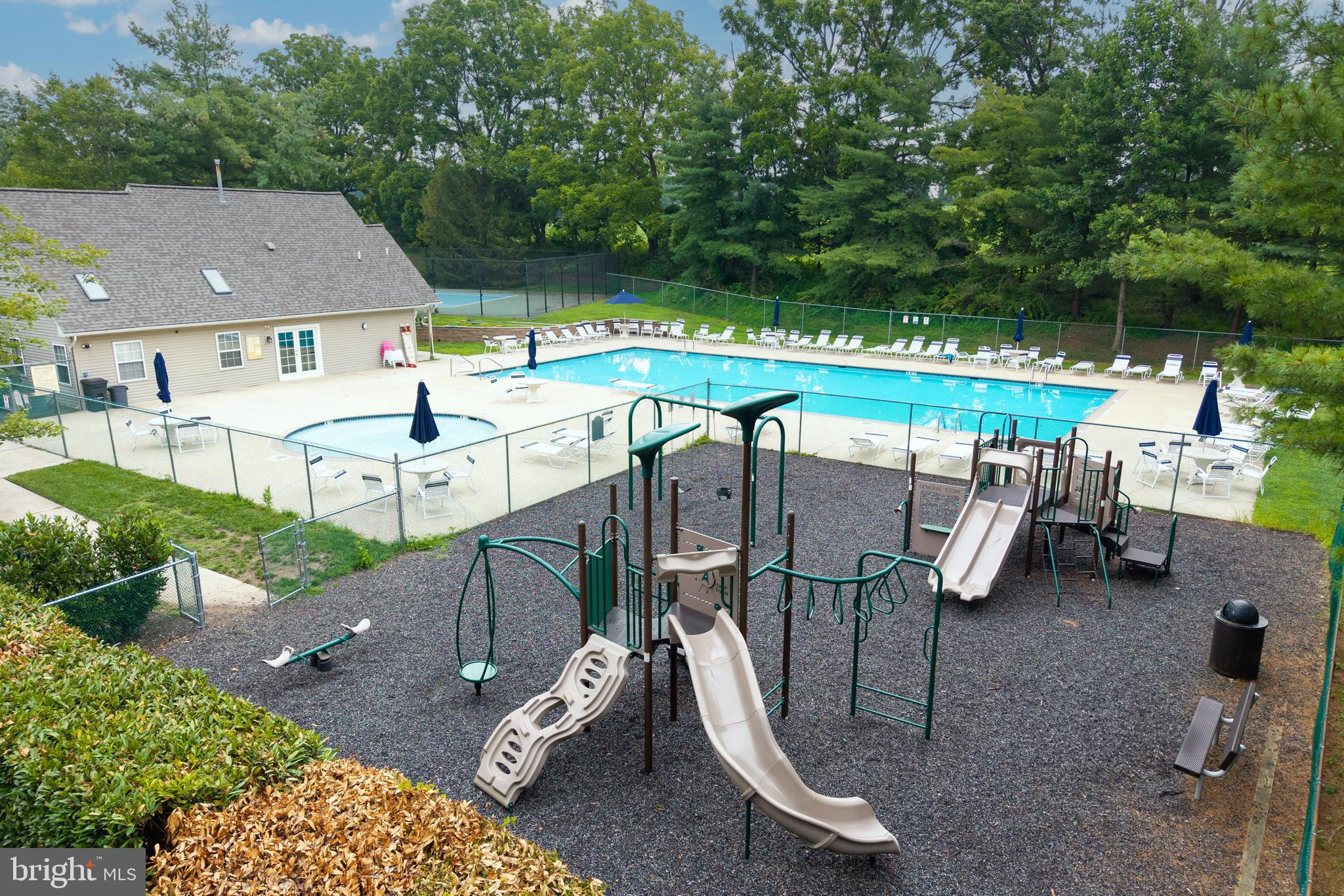 KIMBERTON GREENE - Residential