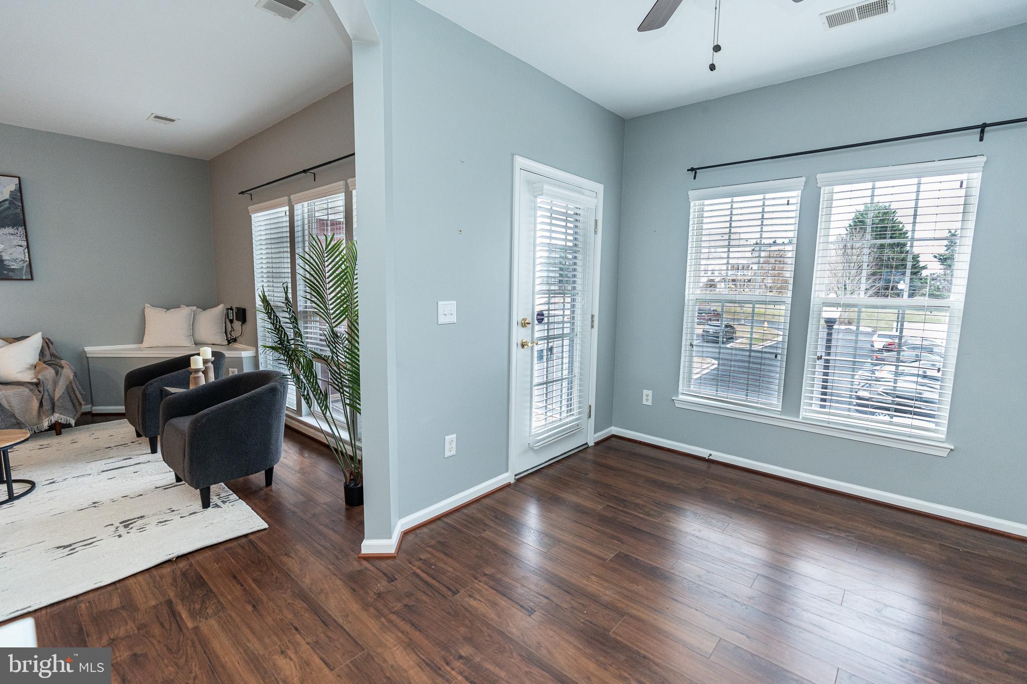 VILLAGE GREEN - Residential