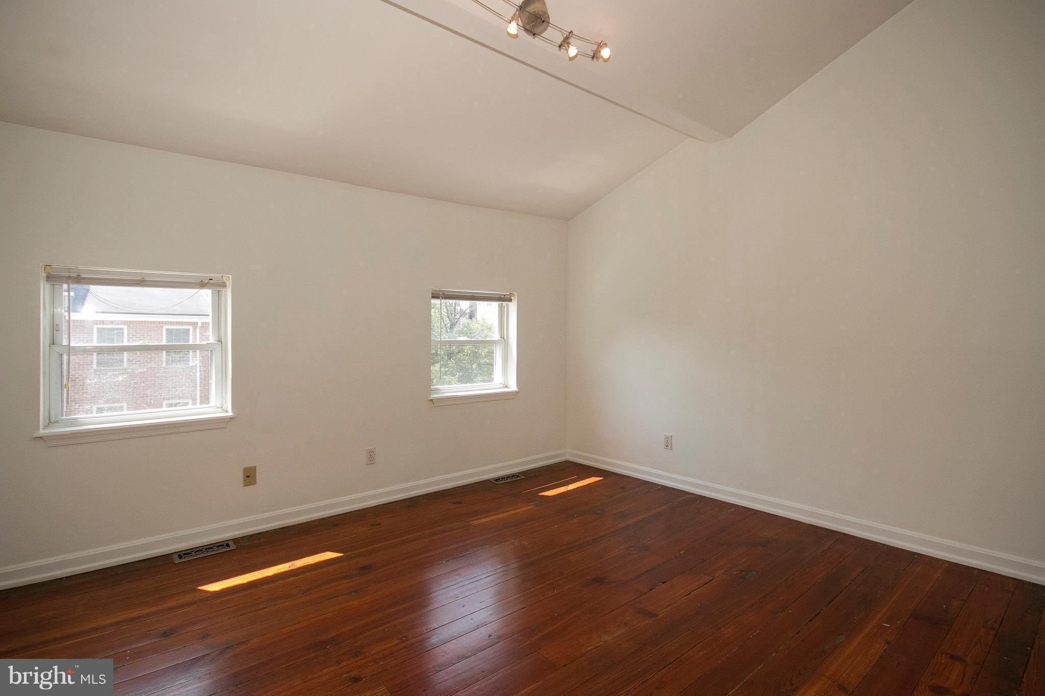 UPPER FELLS POINT - Residential