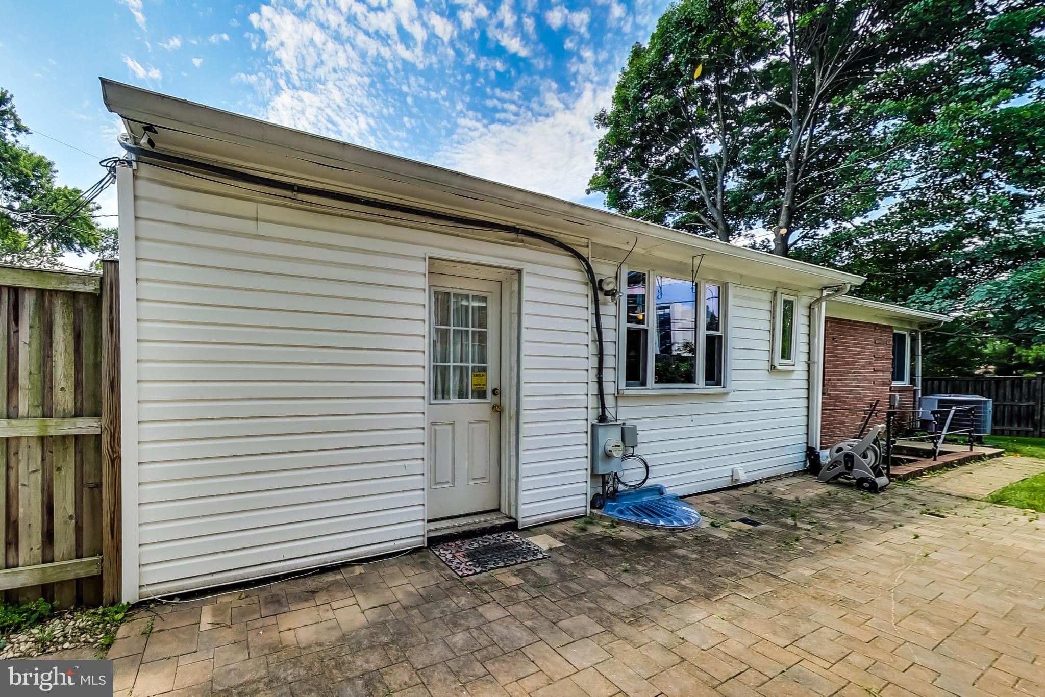 GLENBROOK VILLAGE - Residential Lease